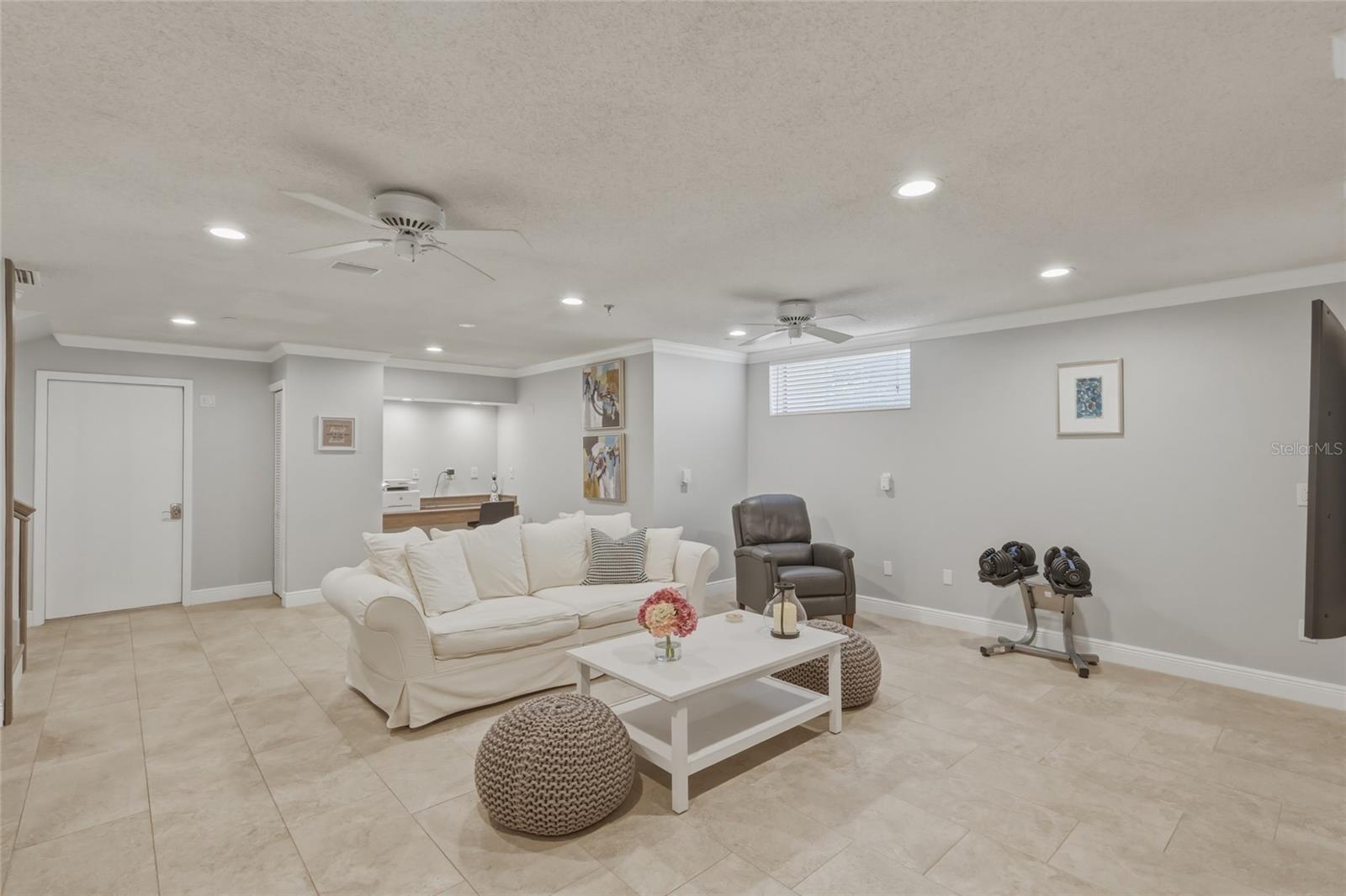 FAIRWAY BAY 1 - Residential