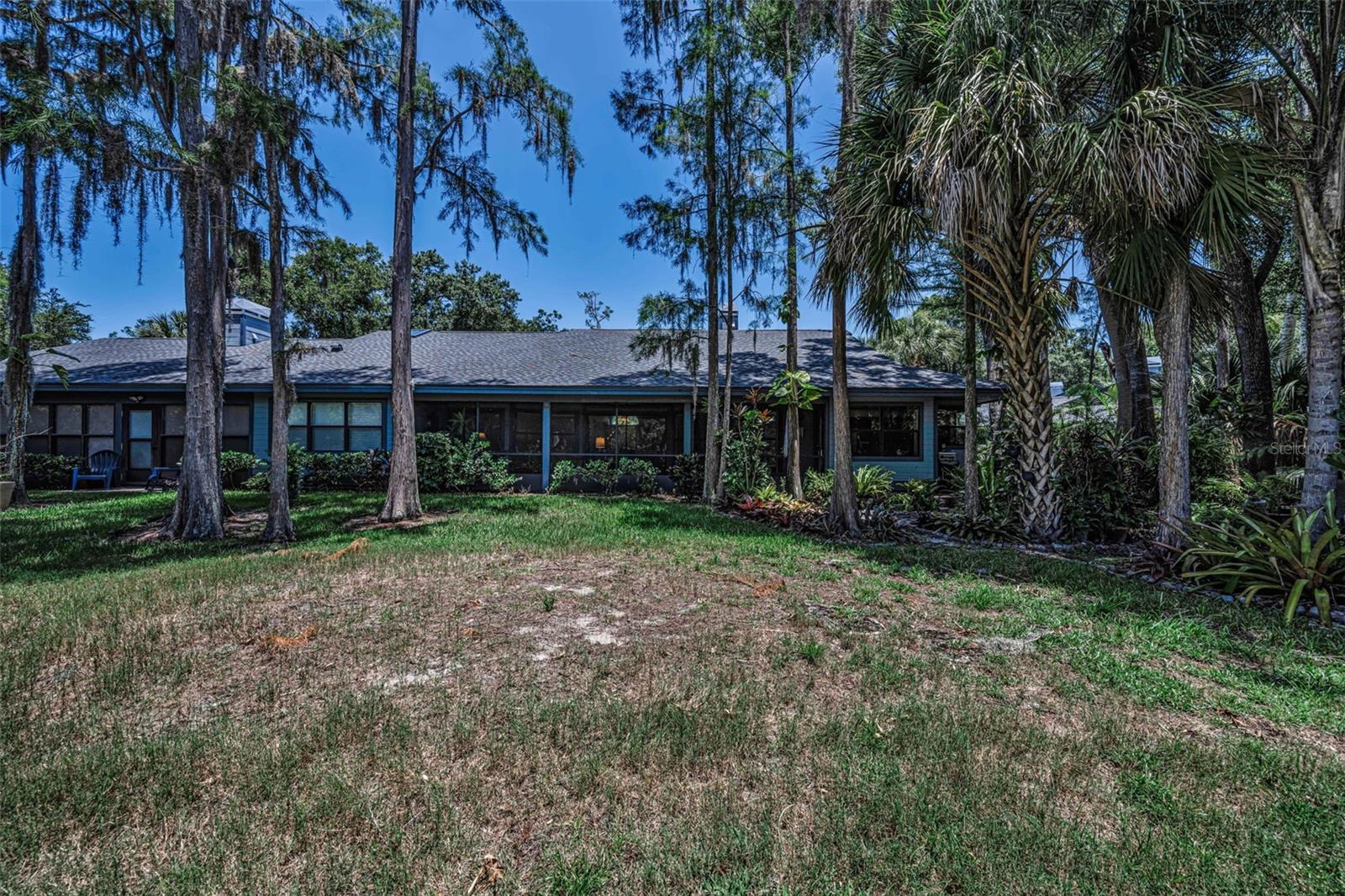 EAST LAKE WOODLANDS PINEWINDS - Residential