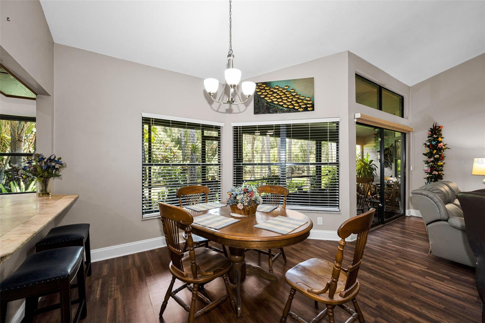 EAST LAKE WOODLANDS PINEWINDS - Residential