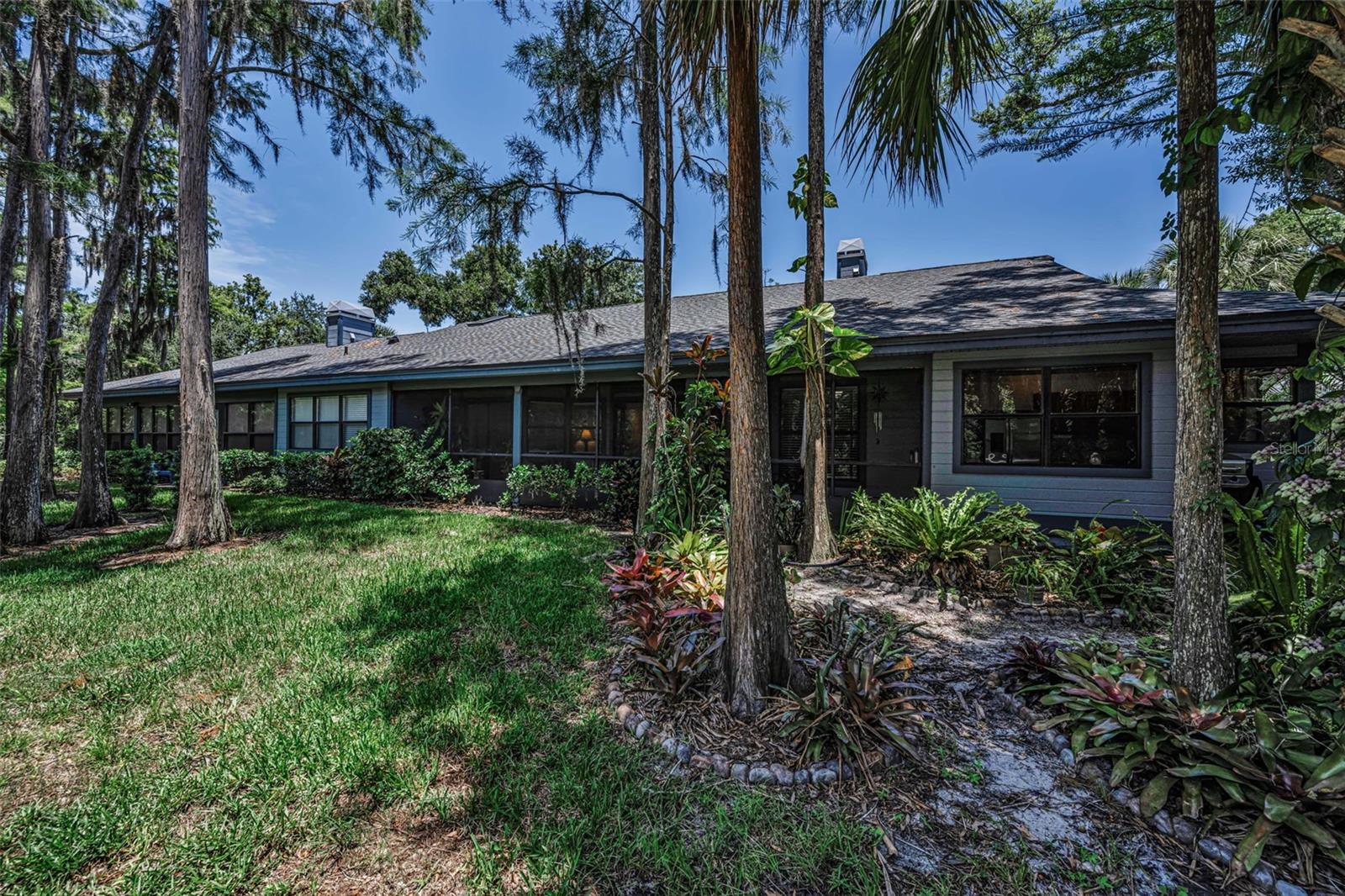 EAST LAKE WOODLANDS PINEWINDS - Residential
