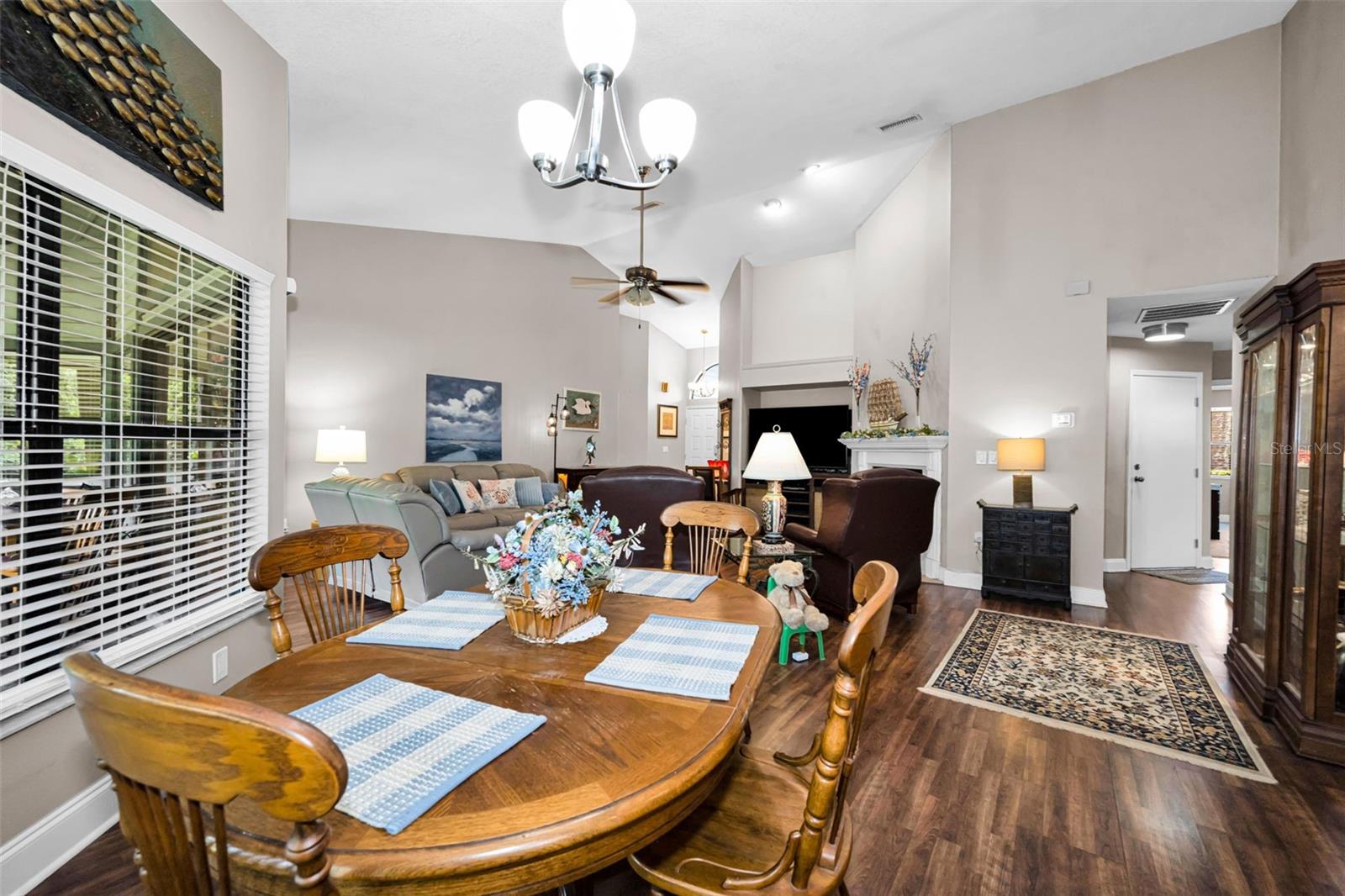 EAST LAKE WOODLANDS PINEWINDS - Residential