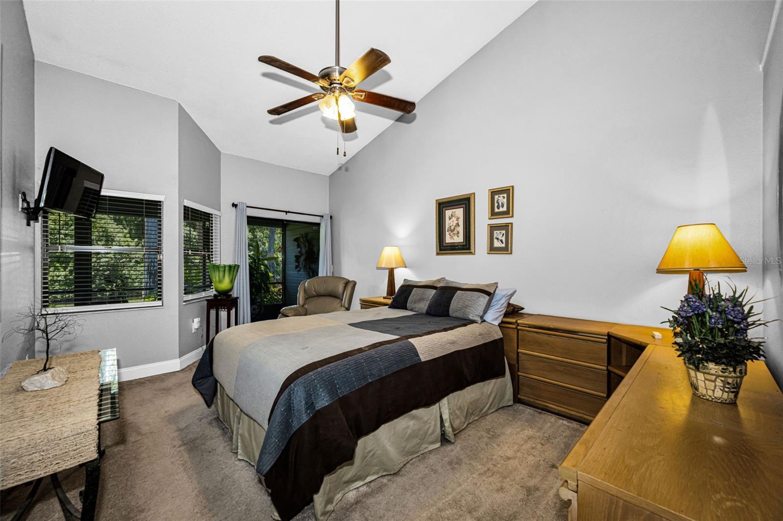 EAST LAKE WOODLANDS PINEWINDS - Residential