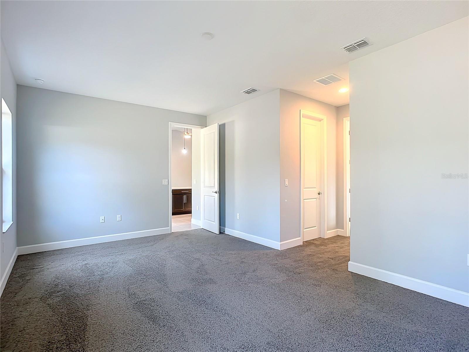 PALM COAST/EASTHAMPTON SEC 34 - Residential