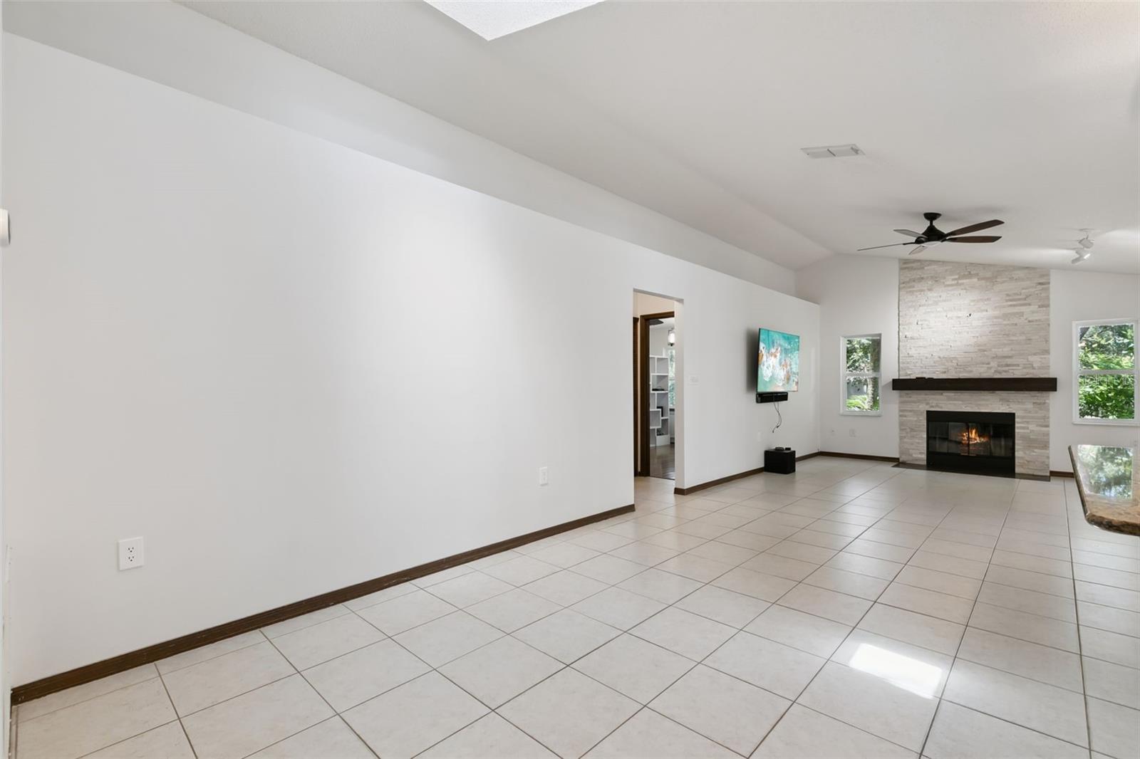 WOODBINE - Residential