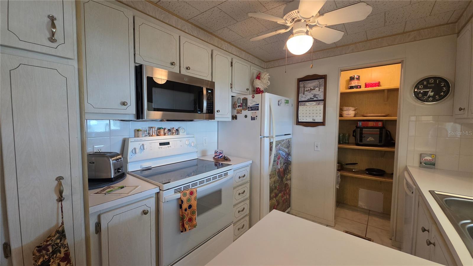 CHATEAU VILLAGE CO-OP - Residential