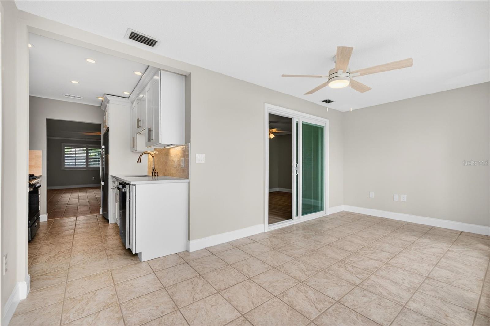 TOWN SHORES OF GULFPORT - Residential