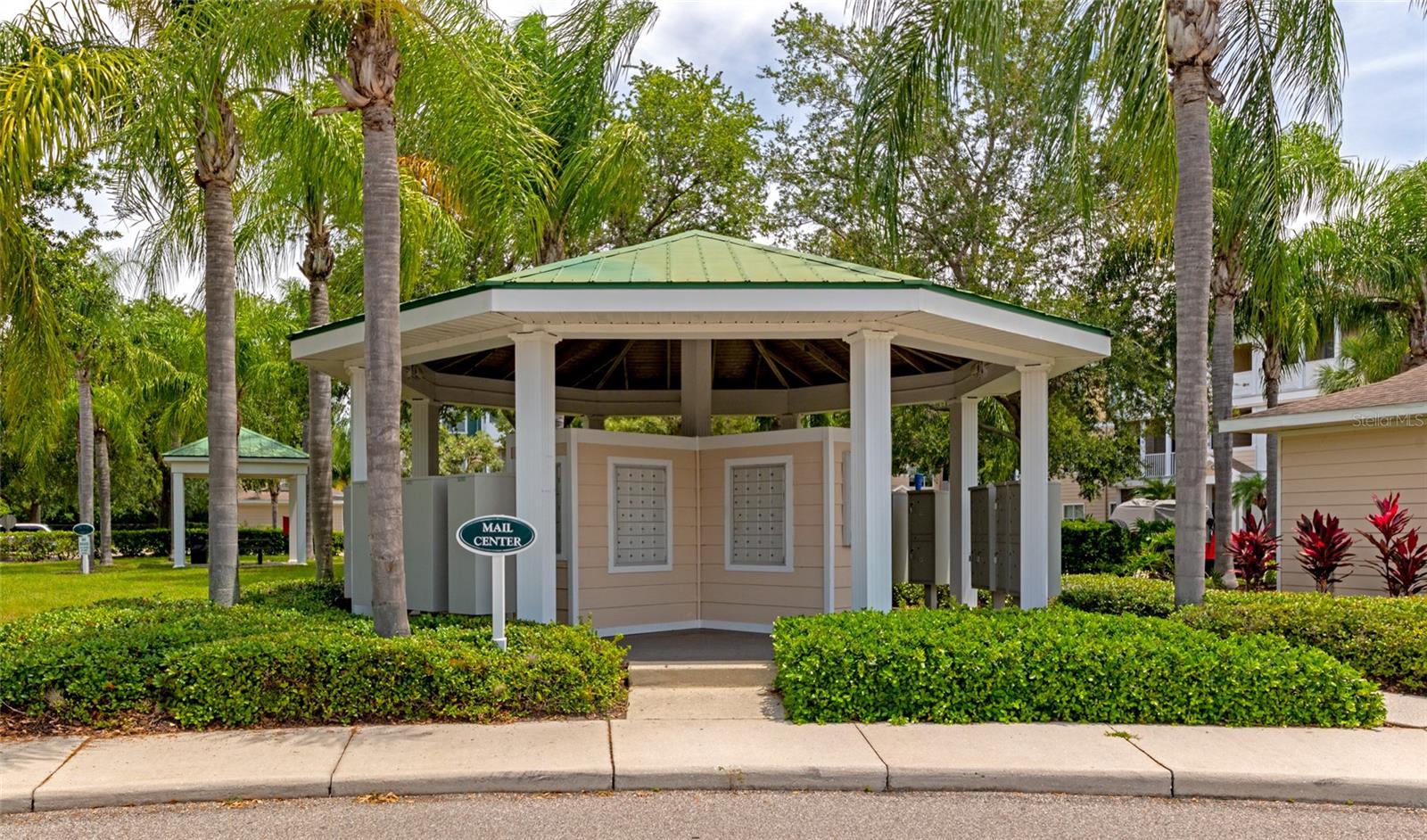 THE PALMS OF CORTEZ - Residential