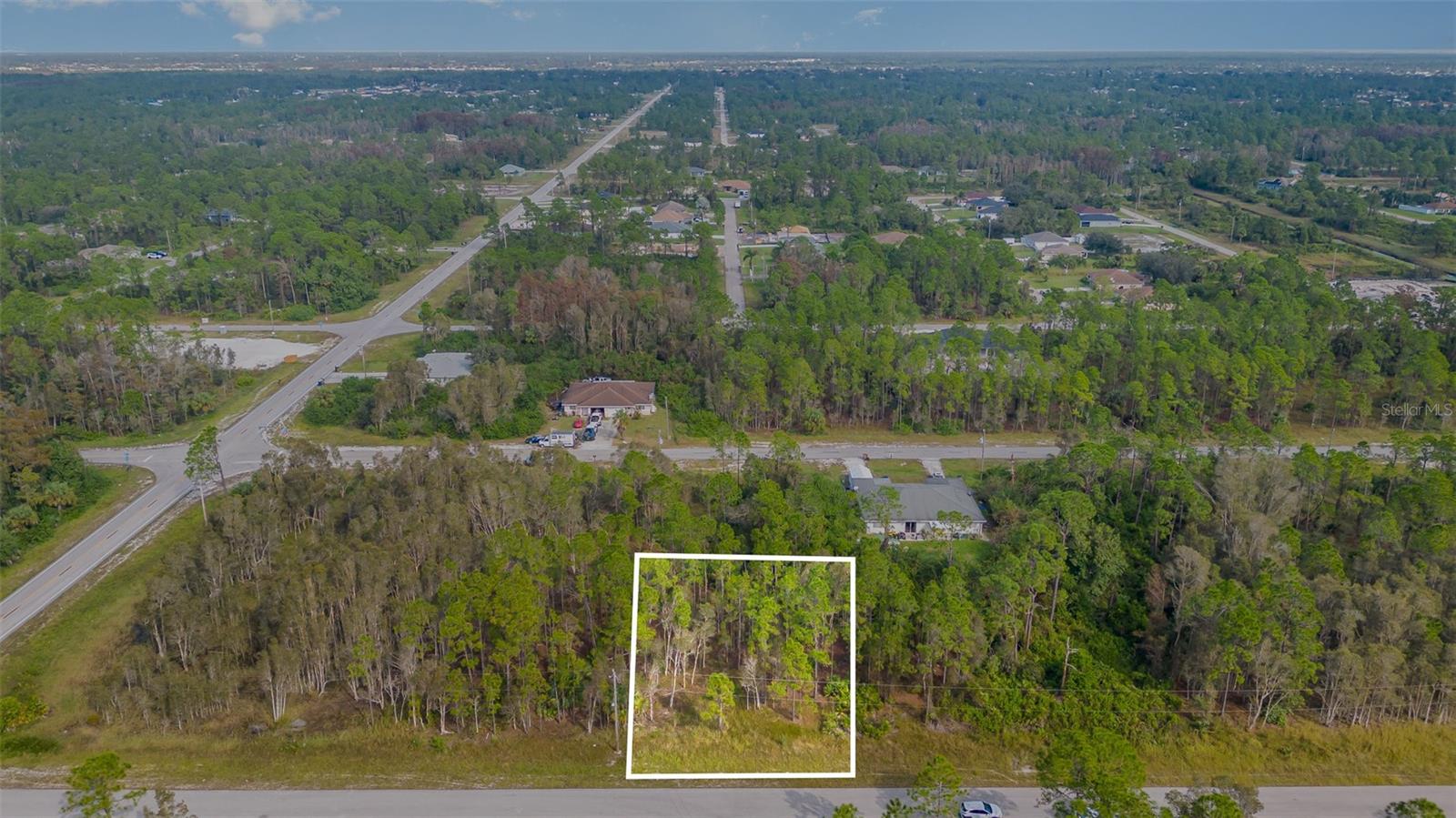 LEHIGH ACRES - Land