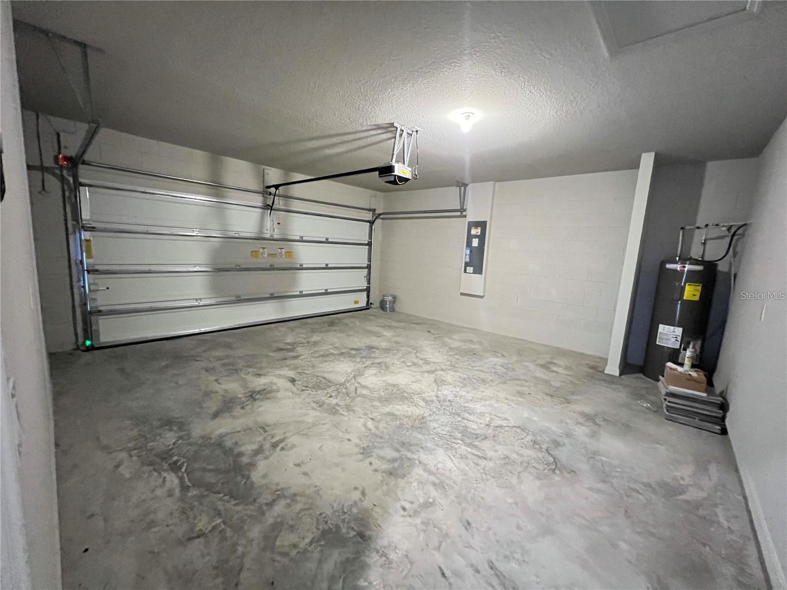 VILLAMAR - Residential Lease