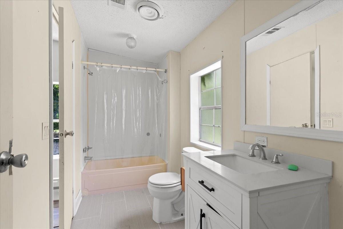 D E WHETSTONE ADDN-H SPGS - Residential