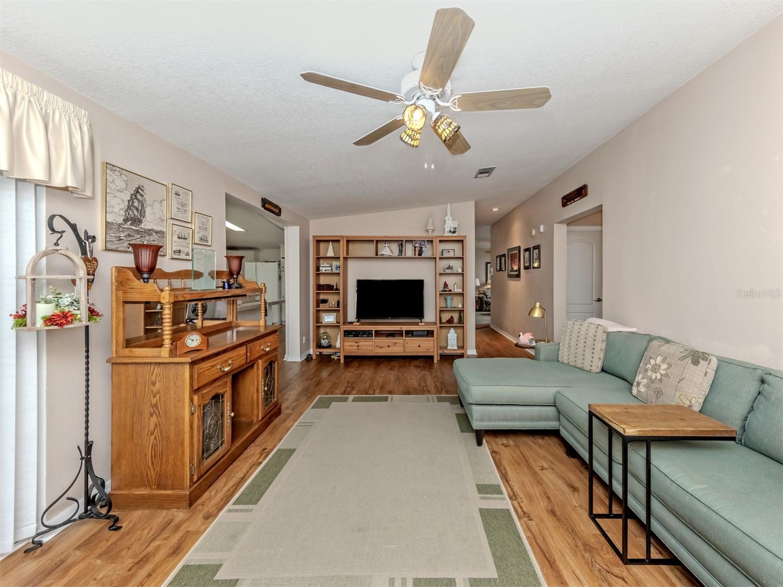 RIVERWALK MHP CO-OP - Residential