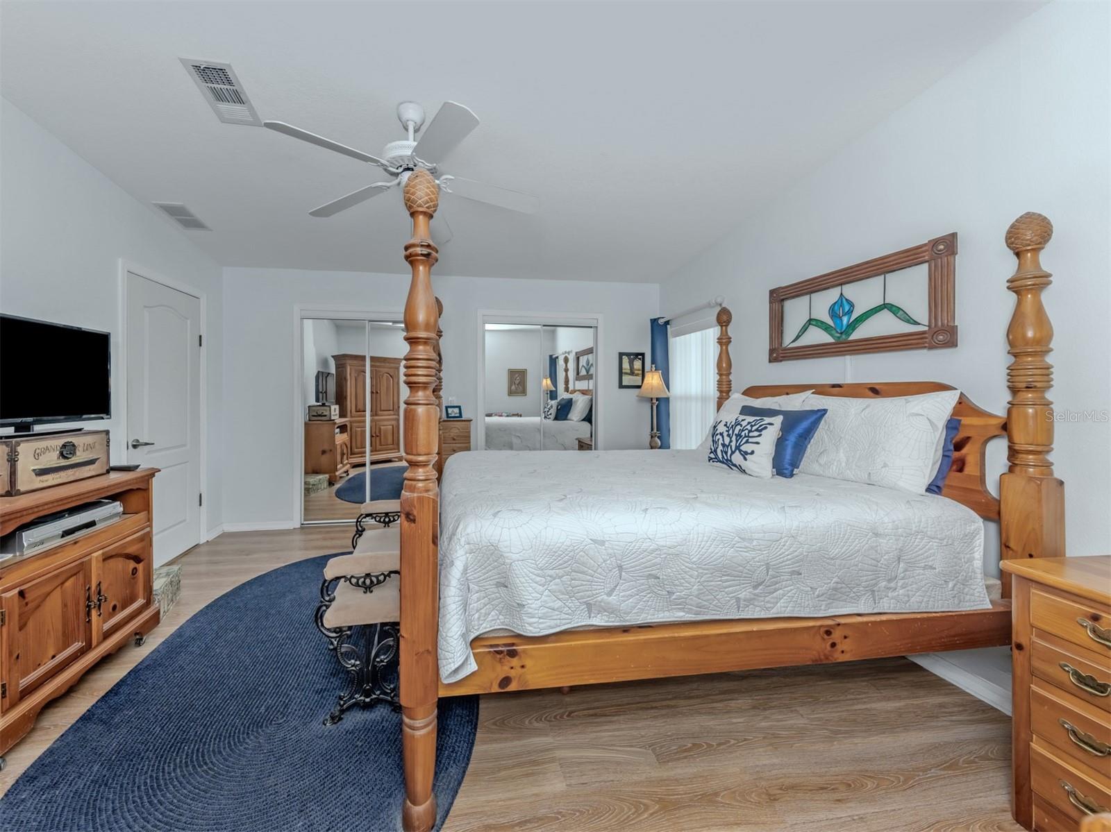RIVERWALK MHP CO-OP - Residential