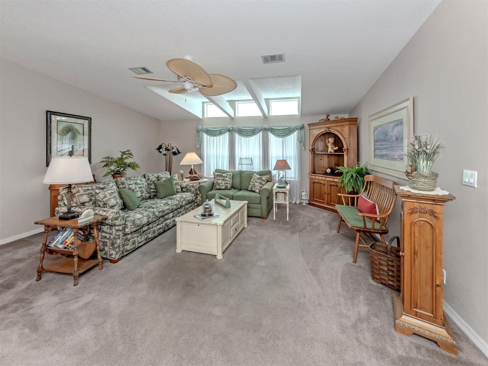 RIVERWALK MHP CO-OP - Residential