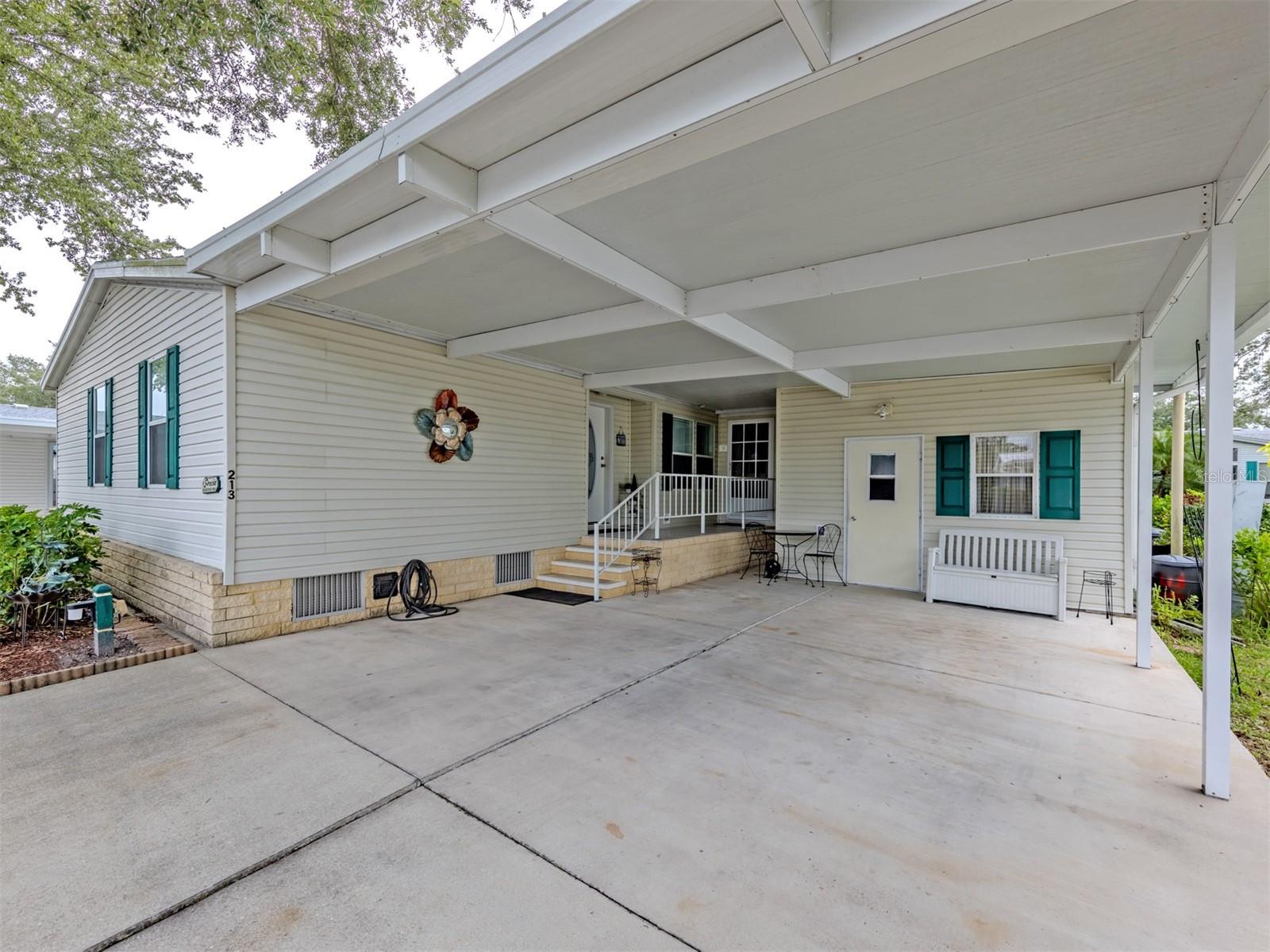 RIVERWALK MHP CO-OP - Residential