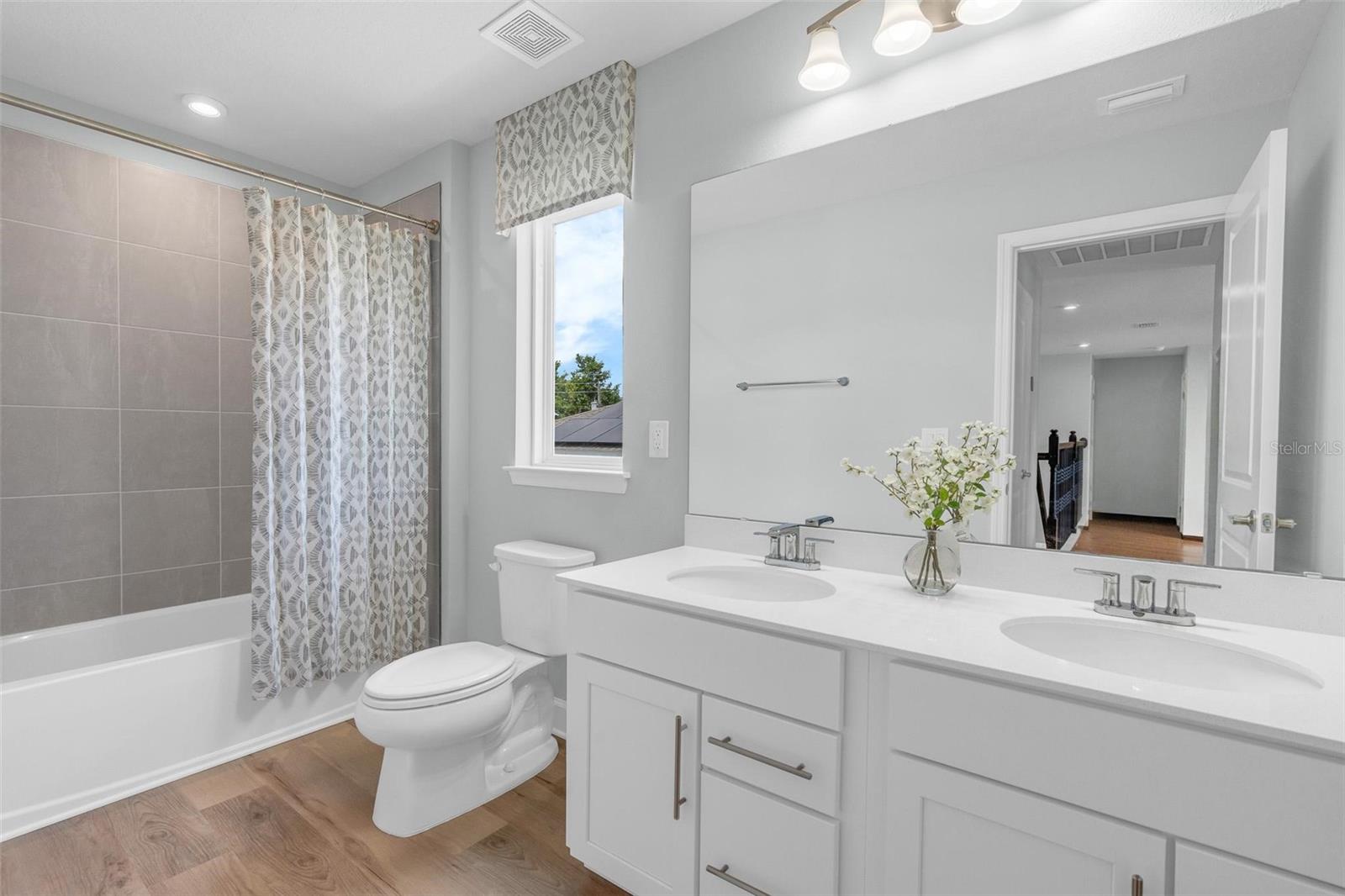 BELLA TERRA - Residential