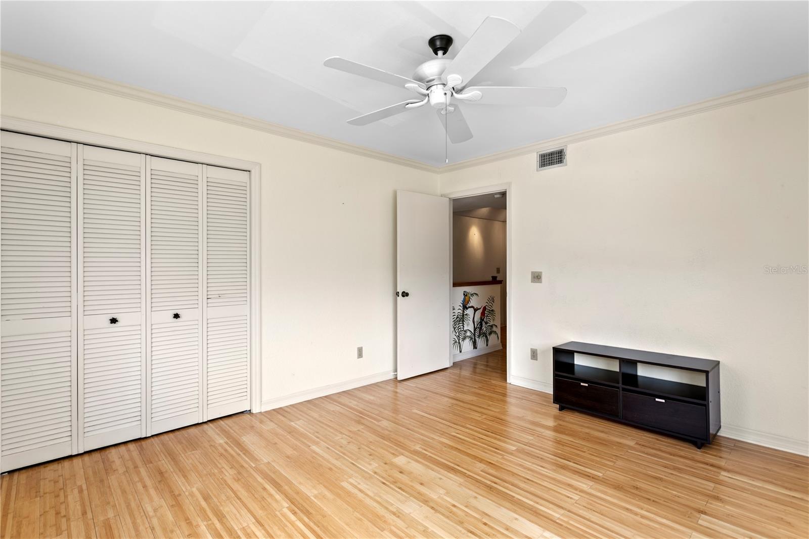 TARA CAY III - Residential