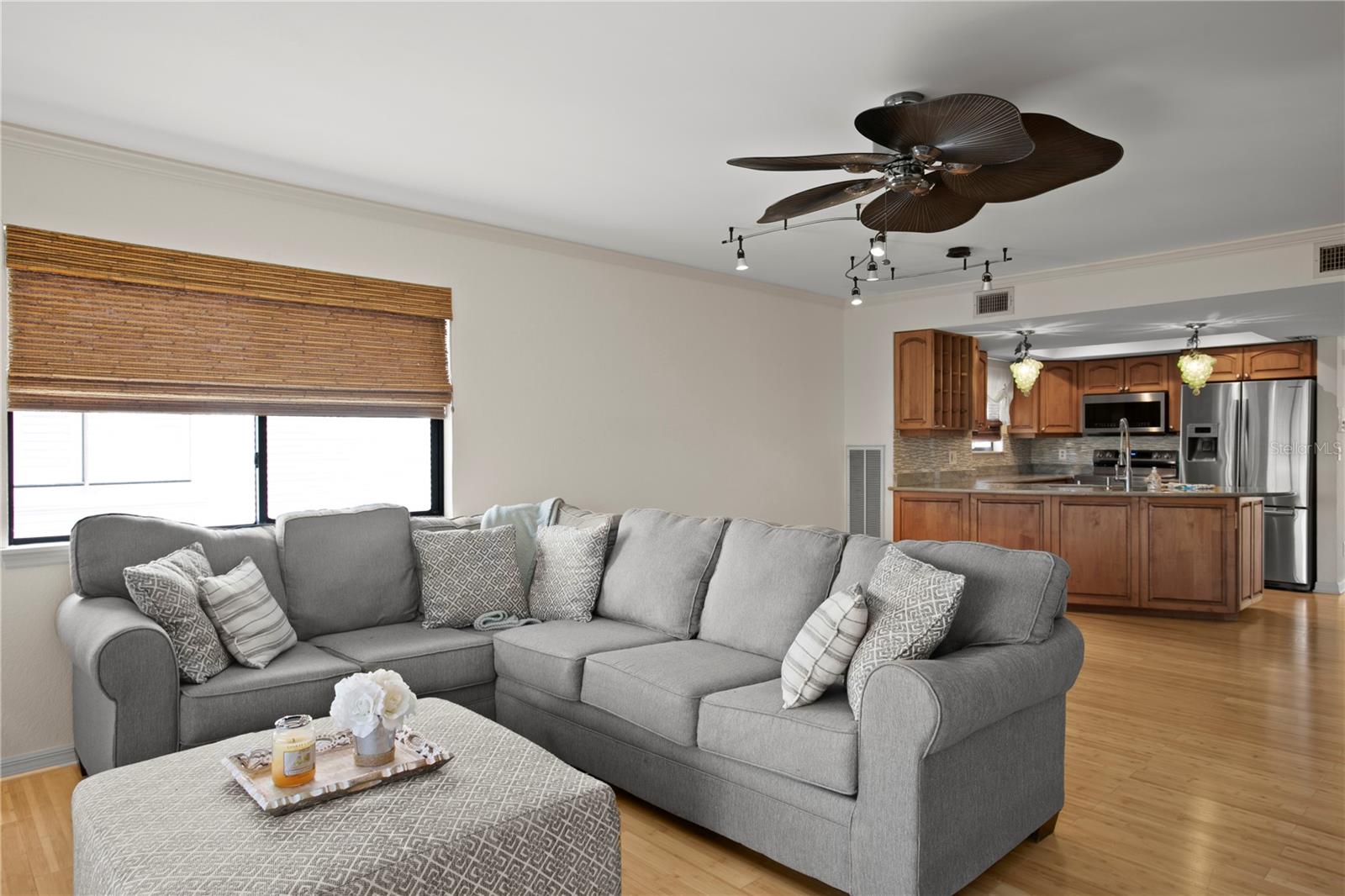TARA CAY III - Residential