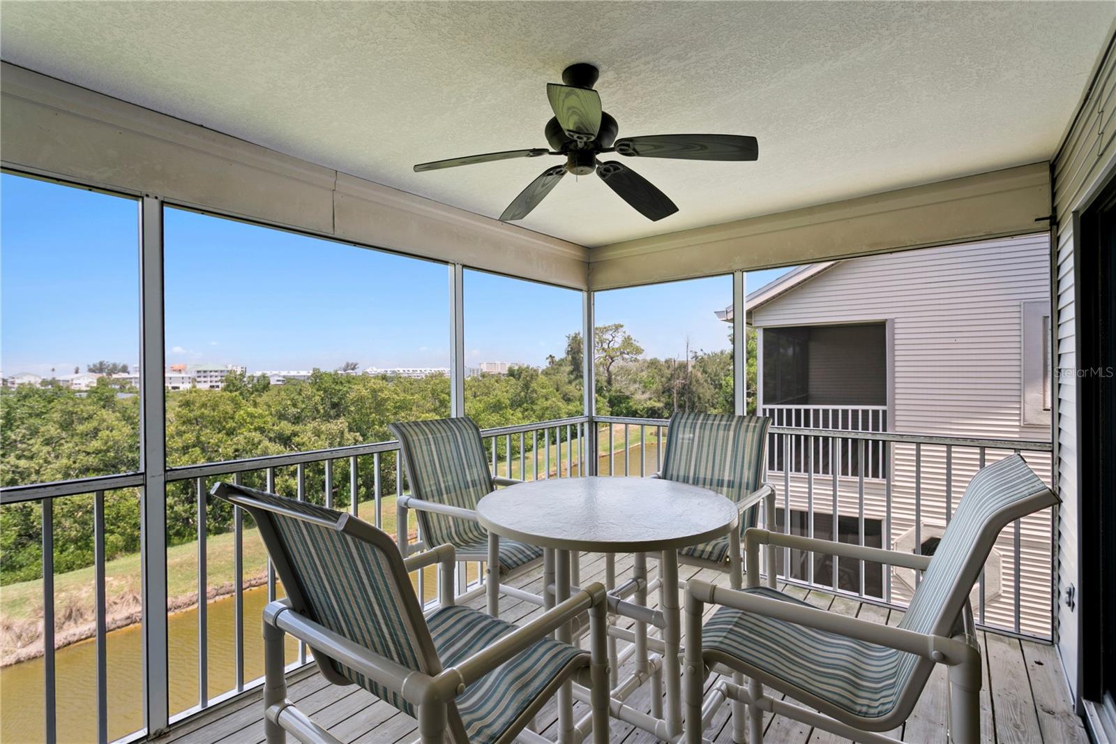 TARA CAY III - Residential