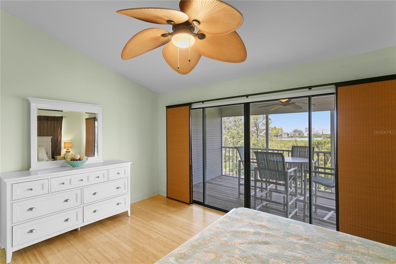 TARA CAY III - Residential