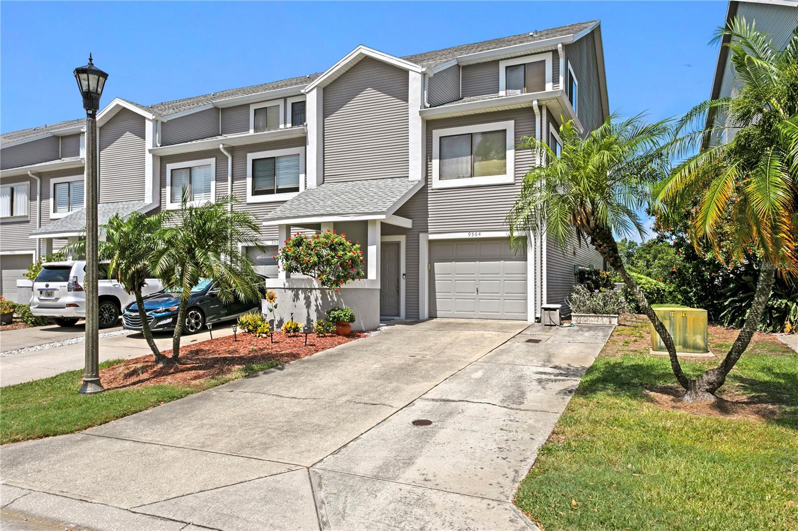TARA CAY III - Residential