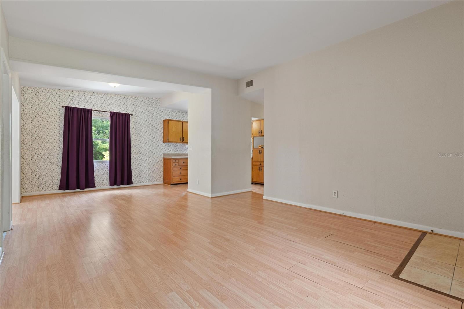 BEVERLY TERRACE - Residential