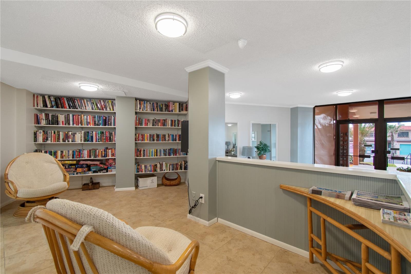 OCEAN VIEW MANOR CONDO - Residential