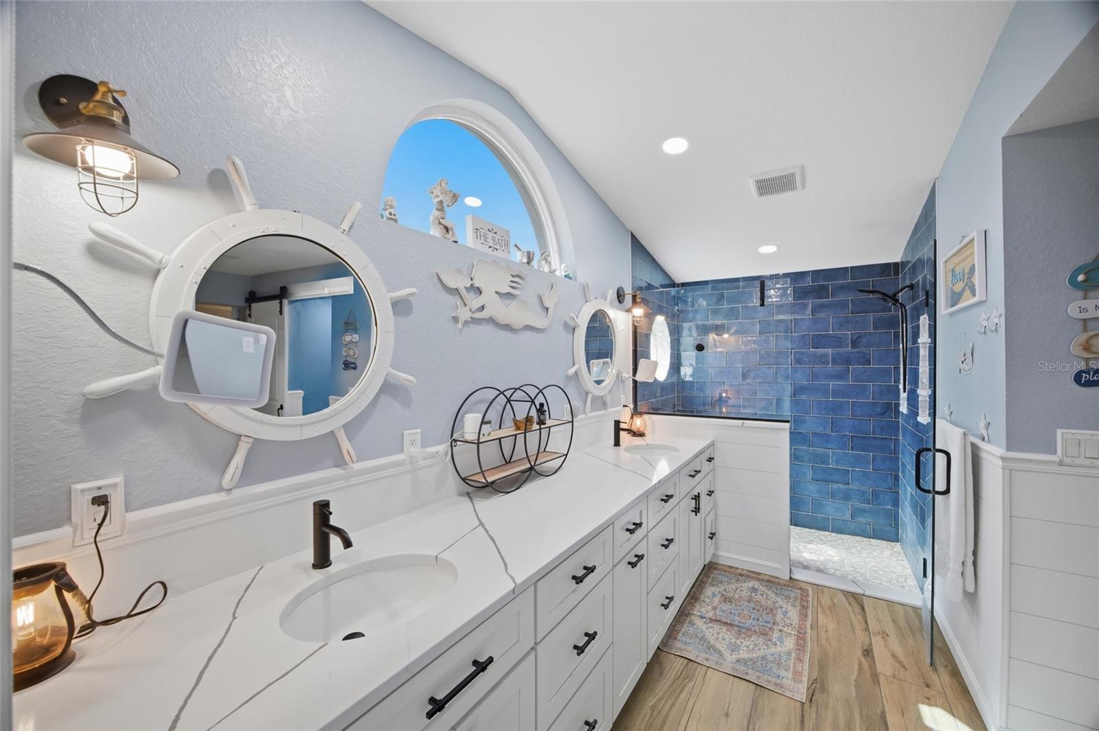 HAYWARD & MILES SUB - Residential