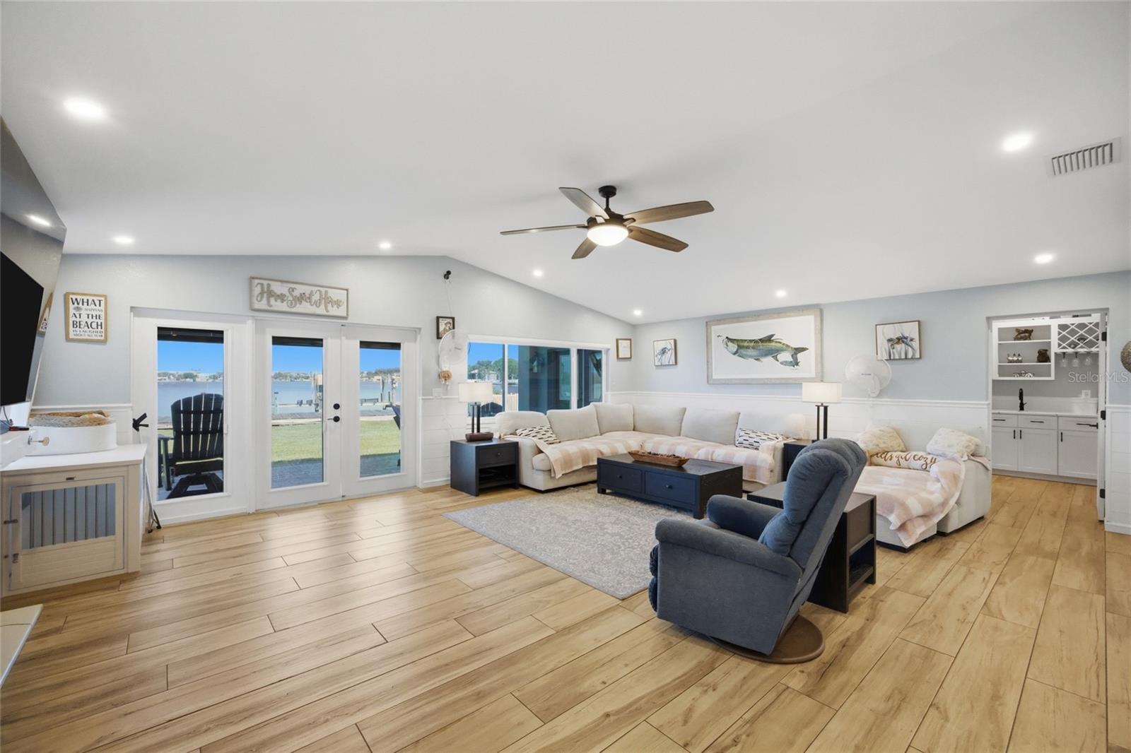 HAYWARD & MILES SUB - Residential