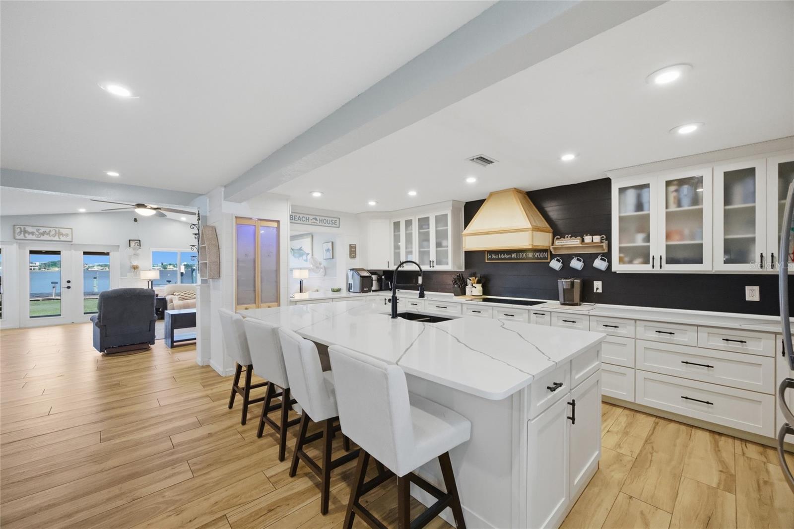 HAYWARD & MILES SUB - Residential