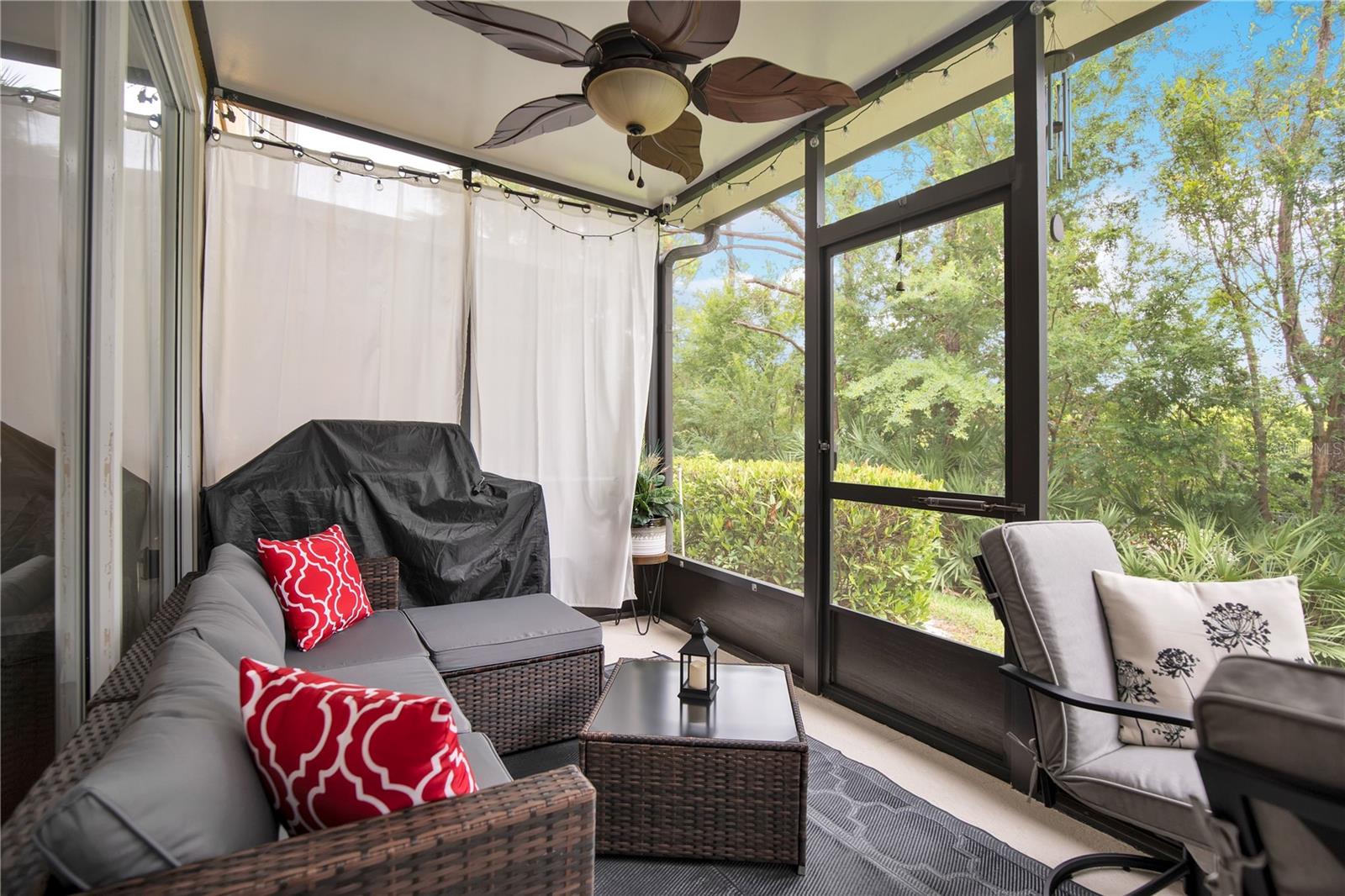 REGENCY OAKS UNIT THREE - Residential