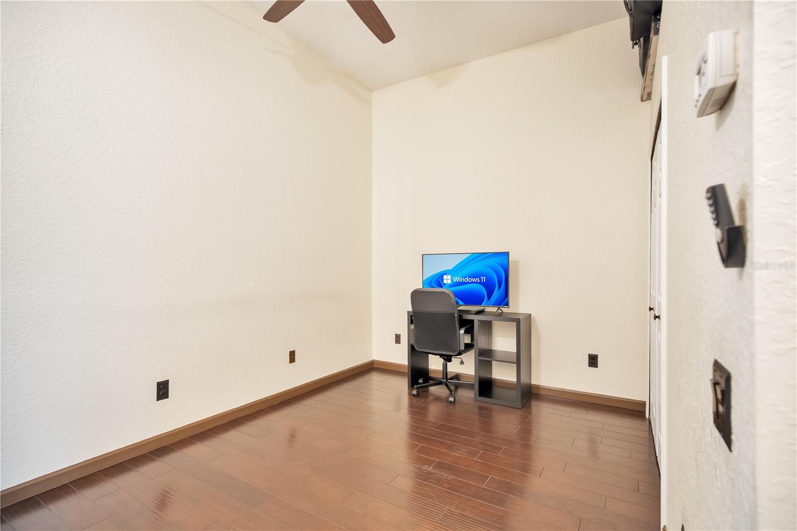 REGENCY OAKS UNIT THREE - Residential