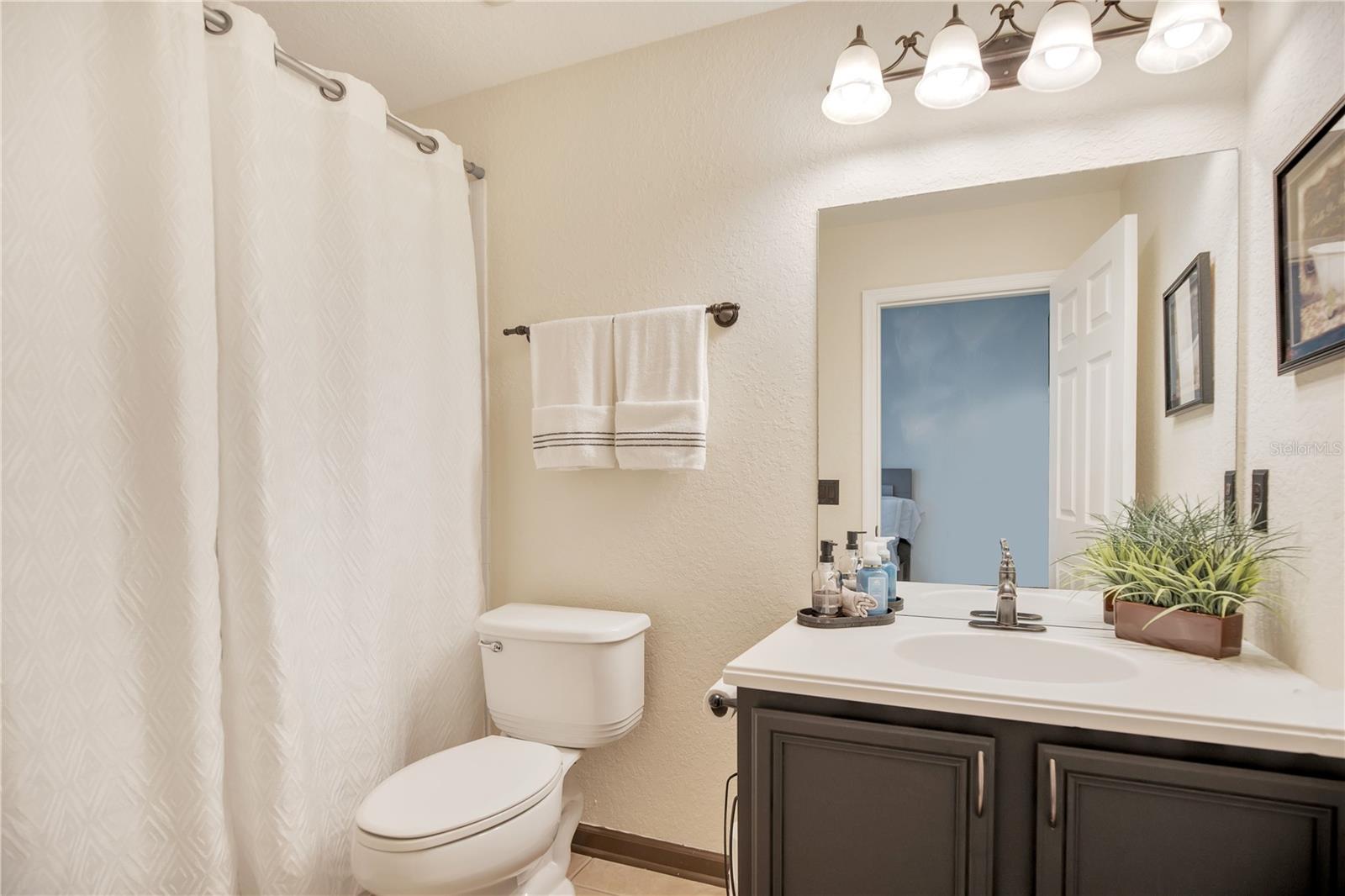 REGENCY OAKS UNIT THREE - Residential