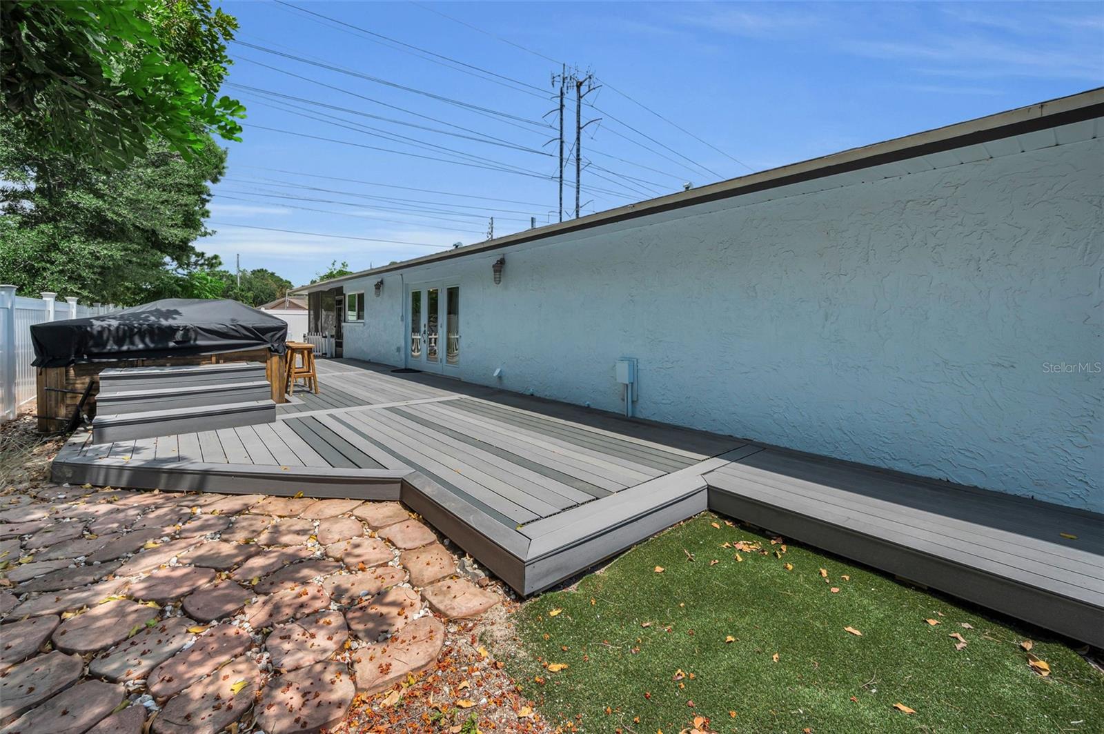 OAKLEAF VILLAGE - Residential