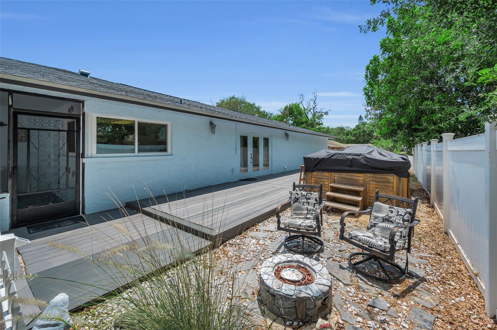 OAKLEAF VILLAGE - Residential