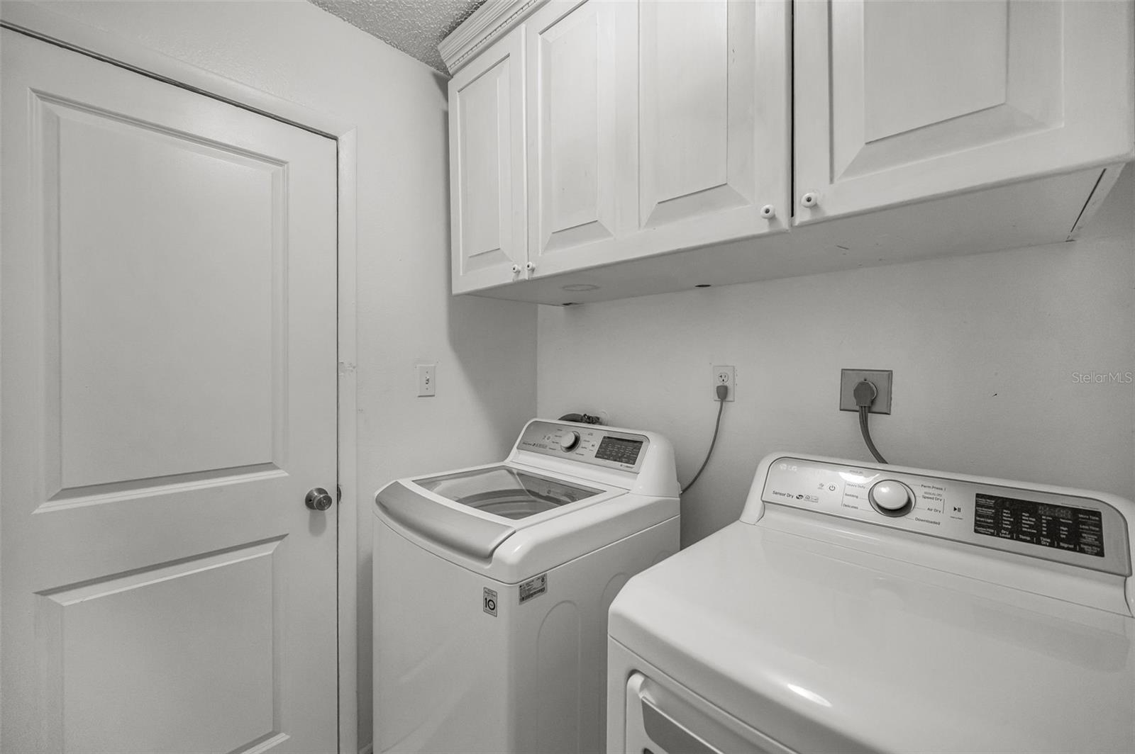 OAKLEAF VILLAGE - Residential