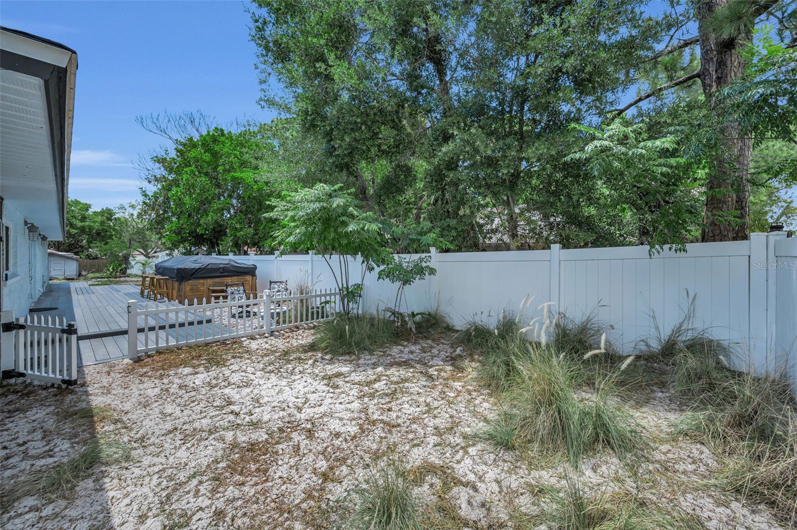 OAKLEAF VILLAGE - Residential