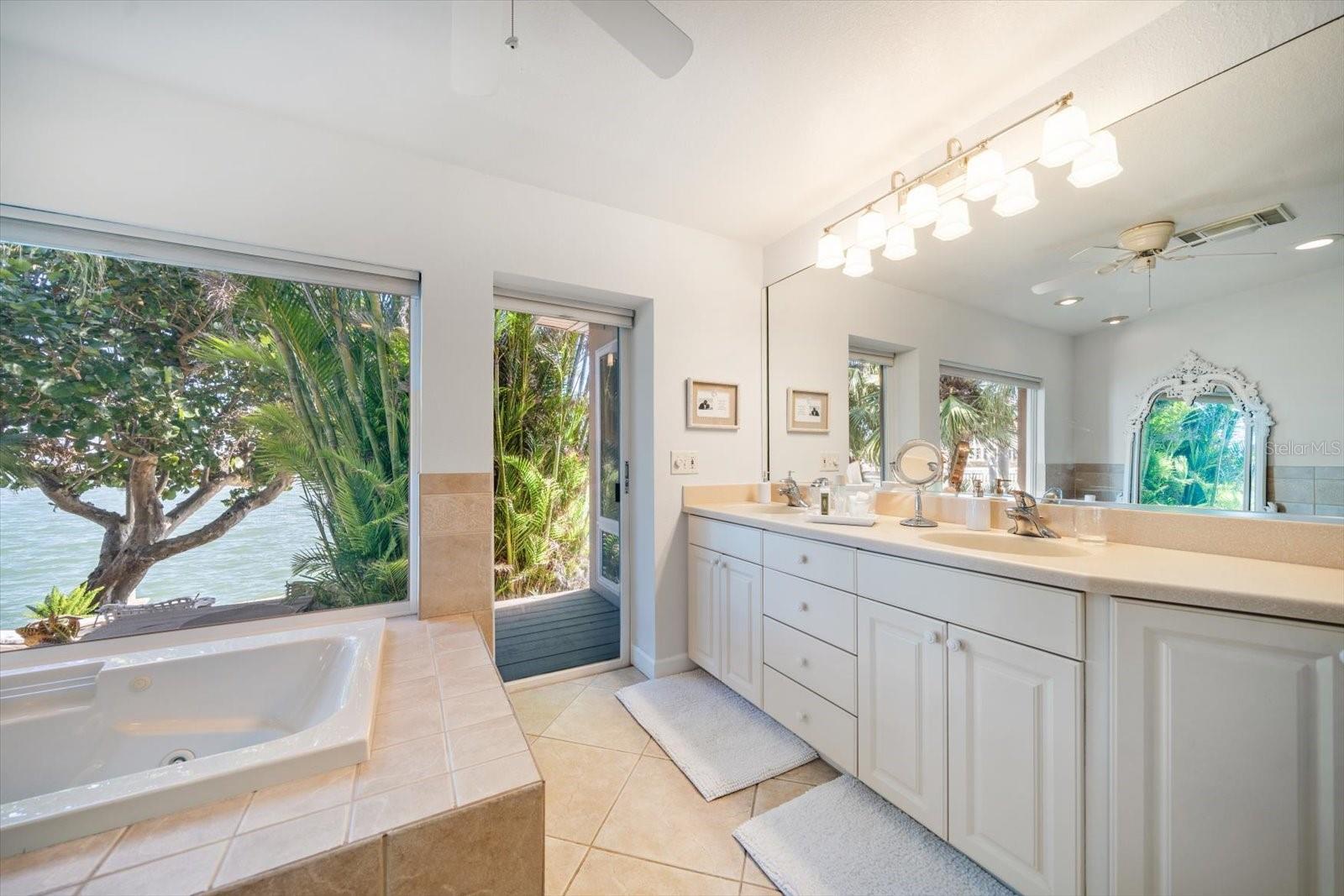 BELLEVUE ESTATES ISLAND 1ST ADD - Residential