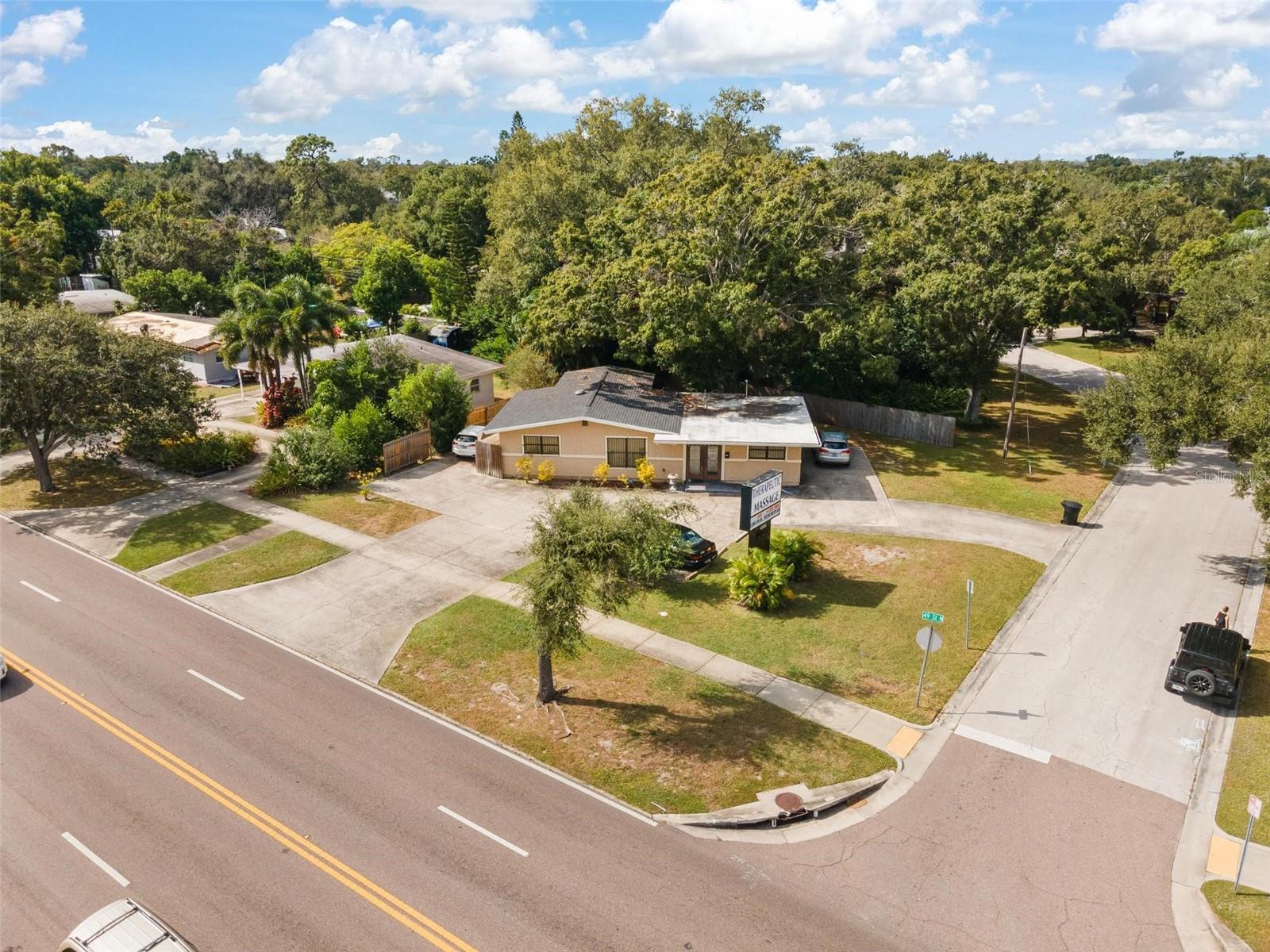 DISSTON GARDENS - Commercial Sale