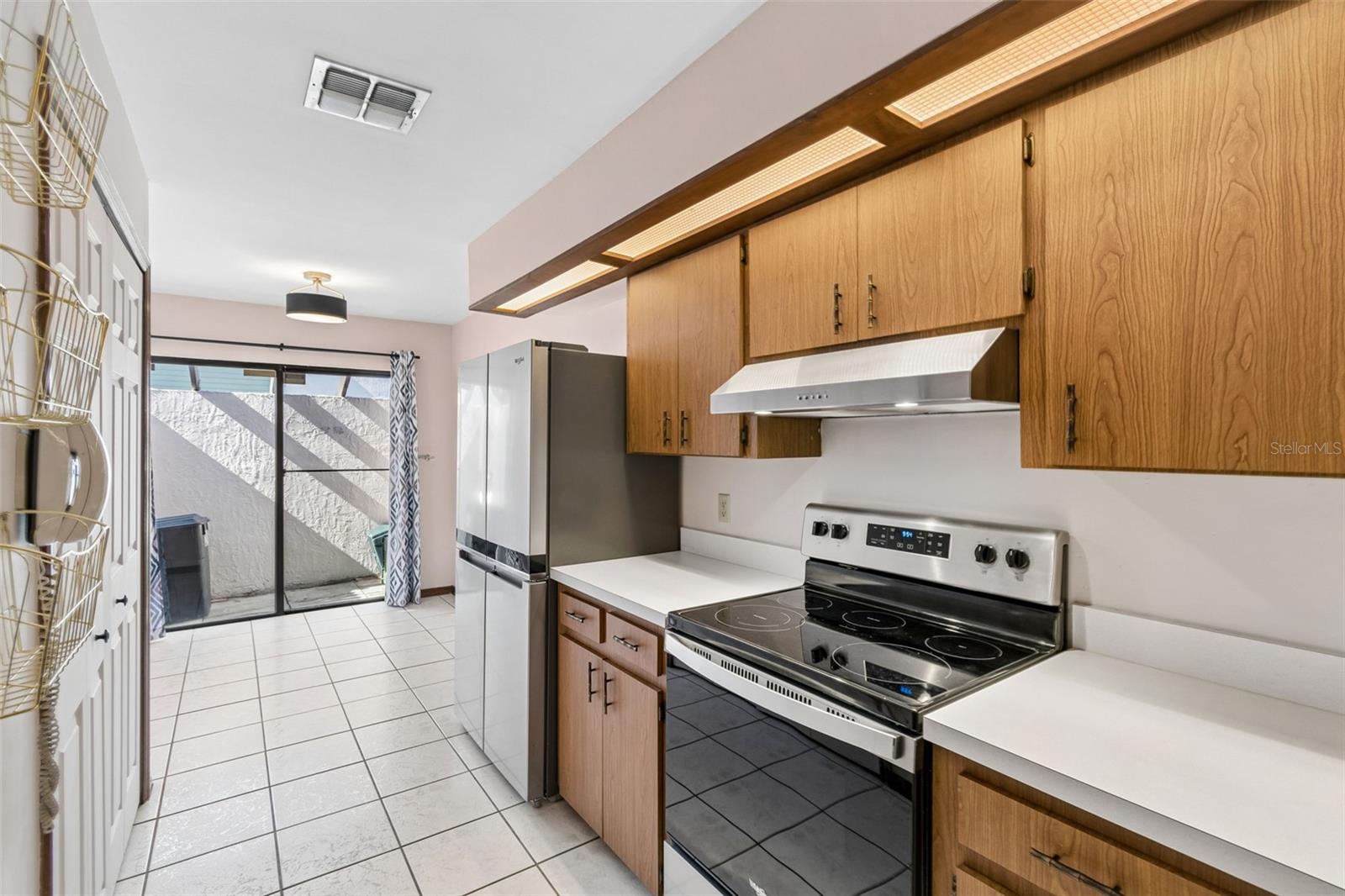 CEDARWOOD VILLAGE 1 - Residential