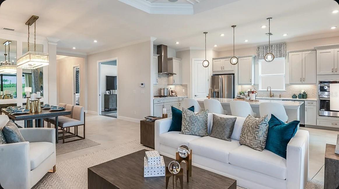 AZARIO ESPLANADE - Residential