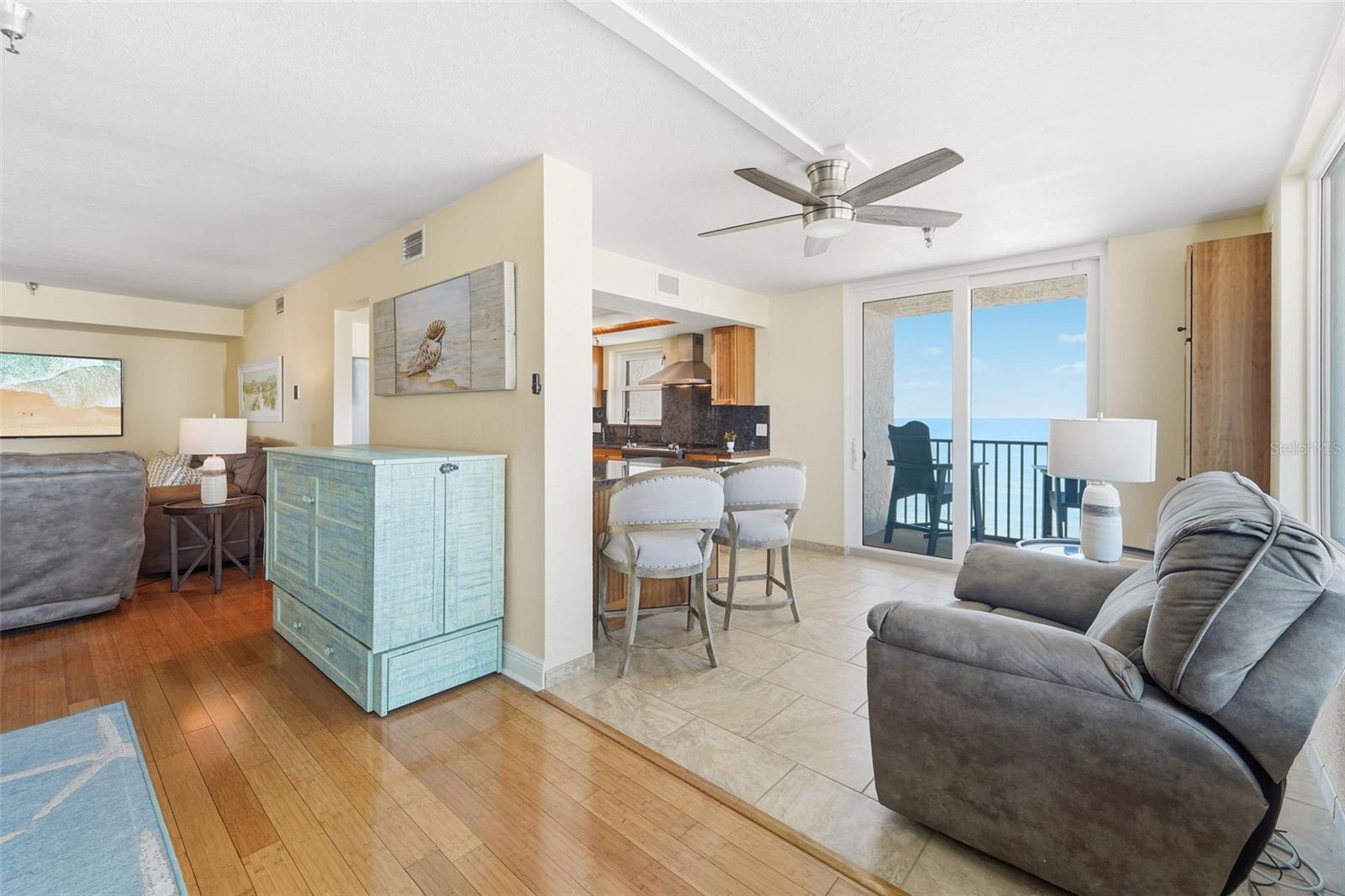 MADEIRA TOWERS CONDO - Residential