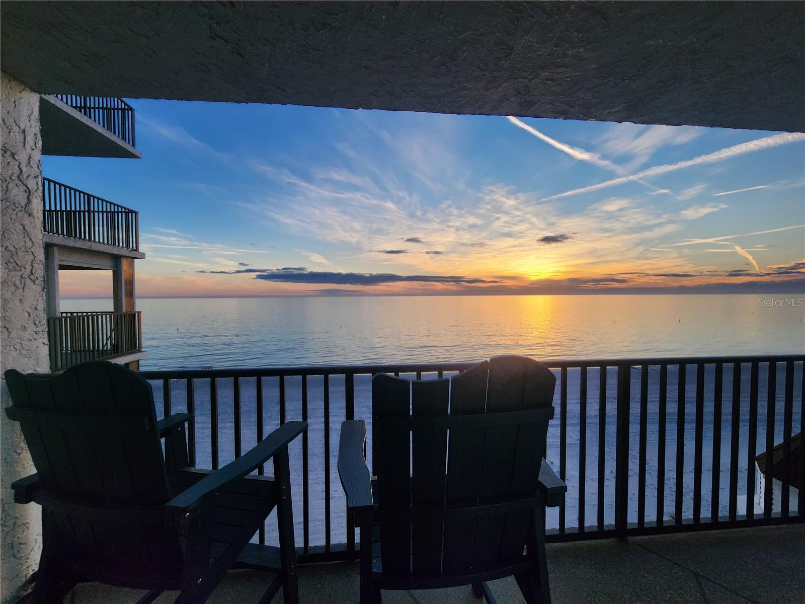MADEIRA TOWERS CONDO - Residential