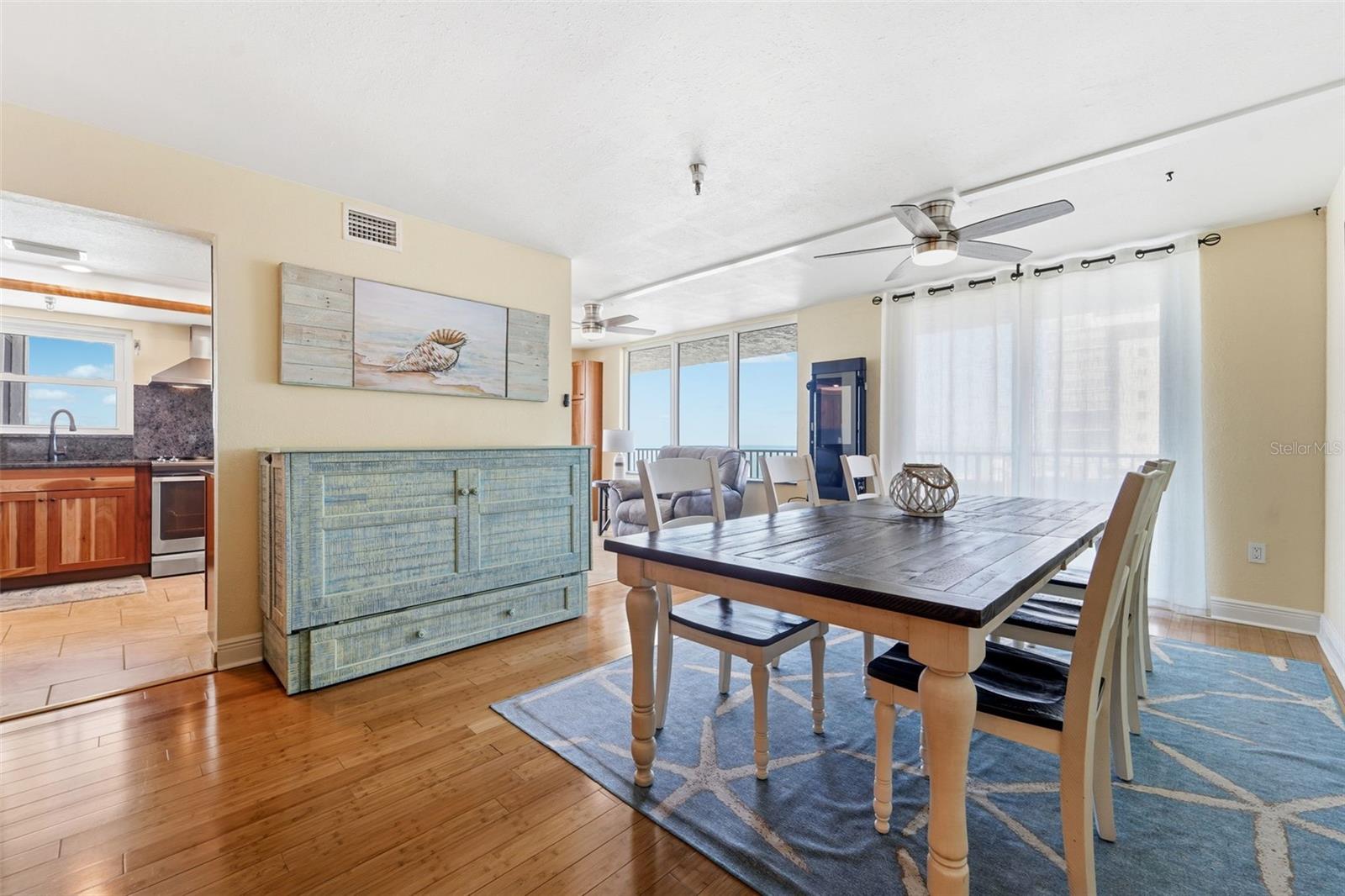 MADEIRA TOWERS CONDO - Residential