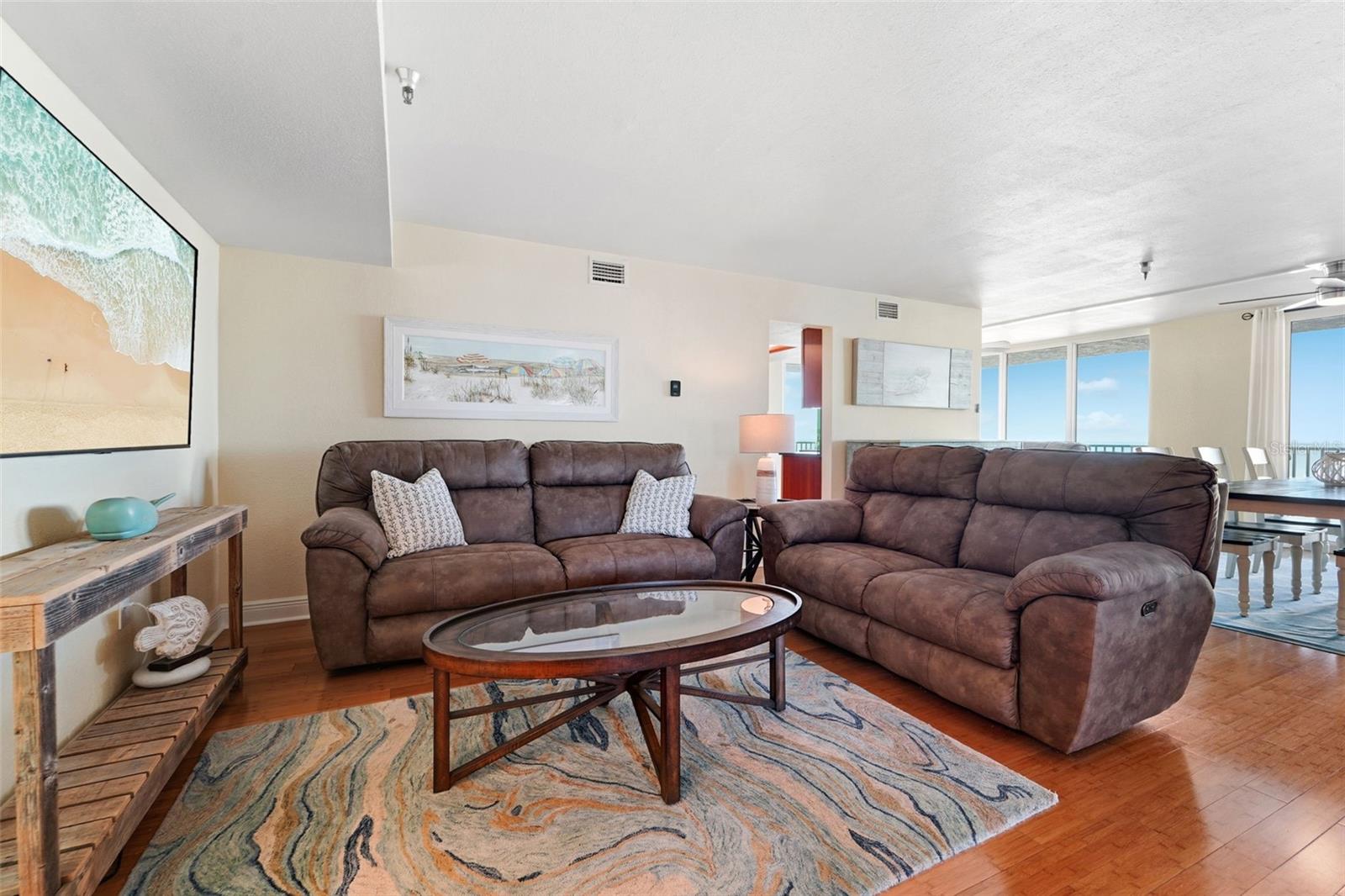 MADEIRA TOWERS CONDO - Residential