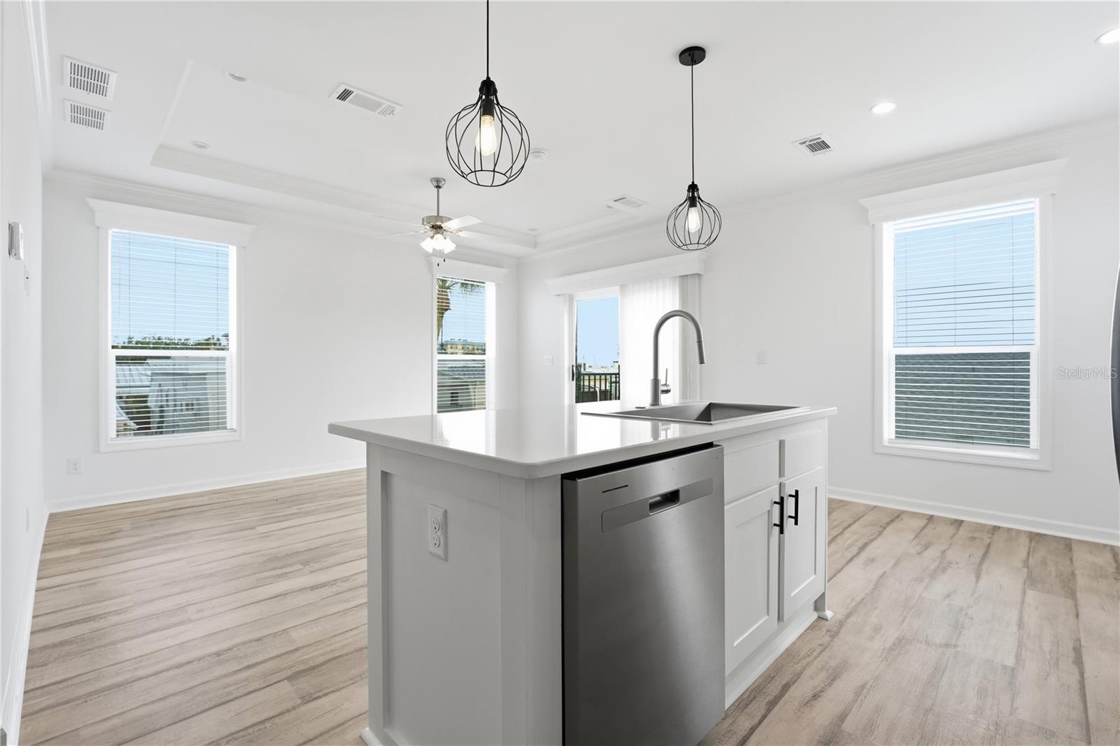 GULFSHORE OF LONGBOAT KEY - Residential