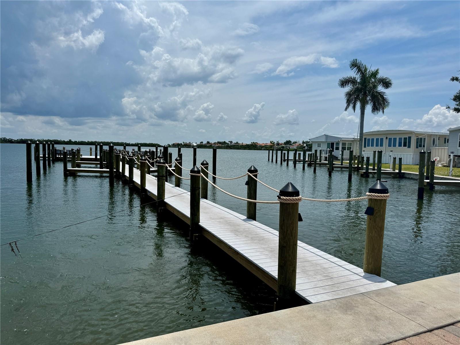 GULFSHORE OF LONGBOAT KEY - Residential