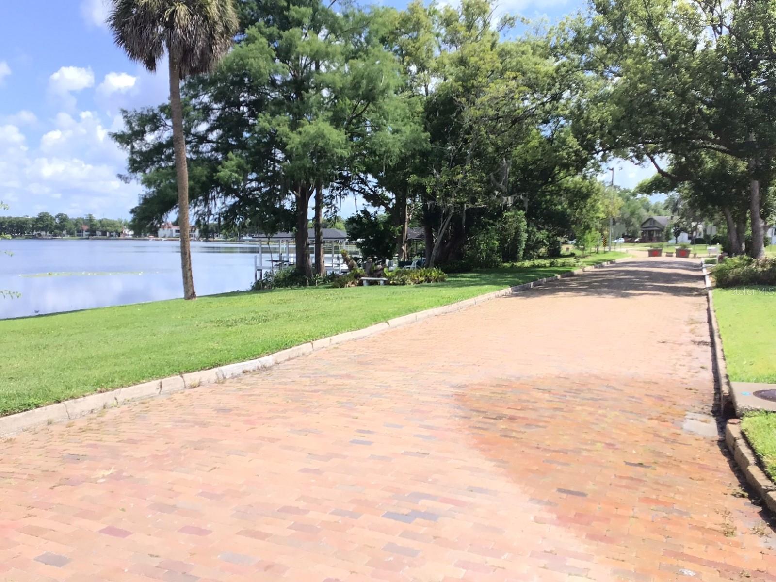 KILLARNEY ESTATES - Residential