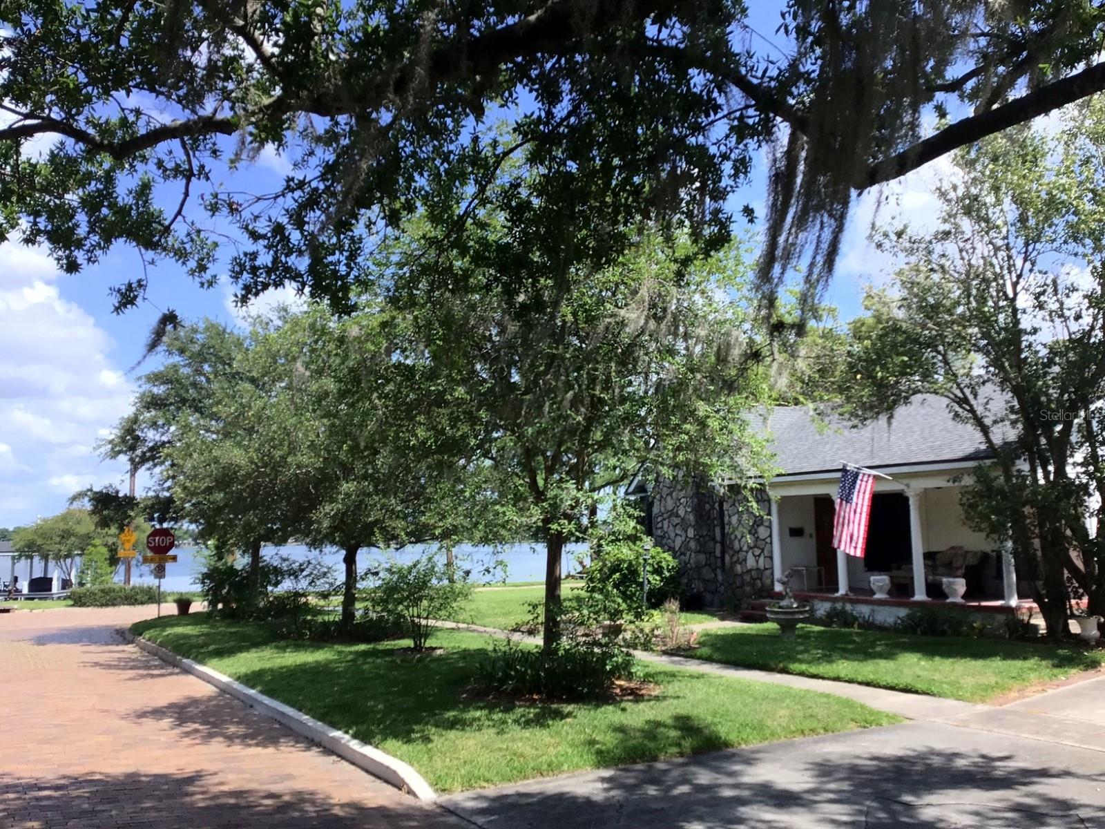 KILLARNEY ESTATES - Residential
