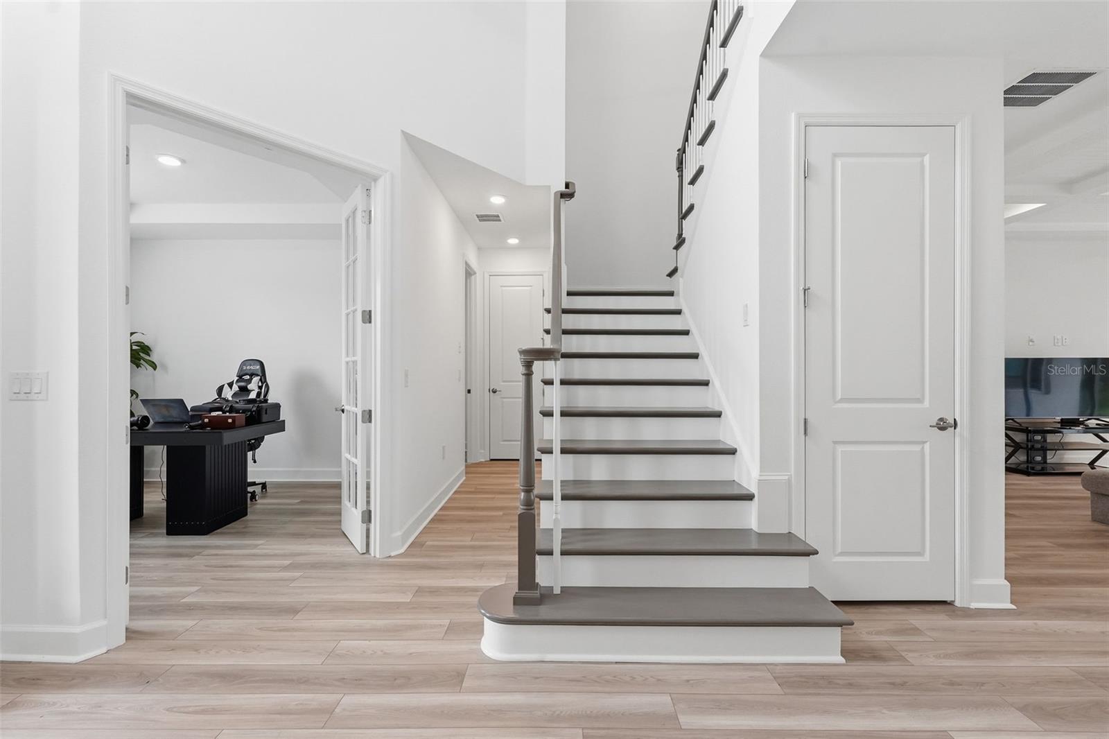 TIMBER RDG - Residential