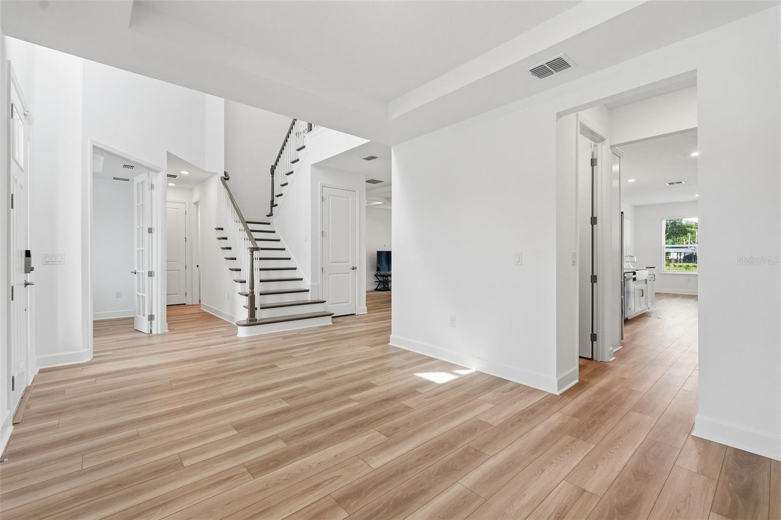 TIMBER RDG - Residential